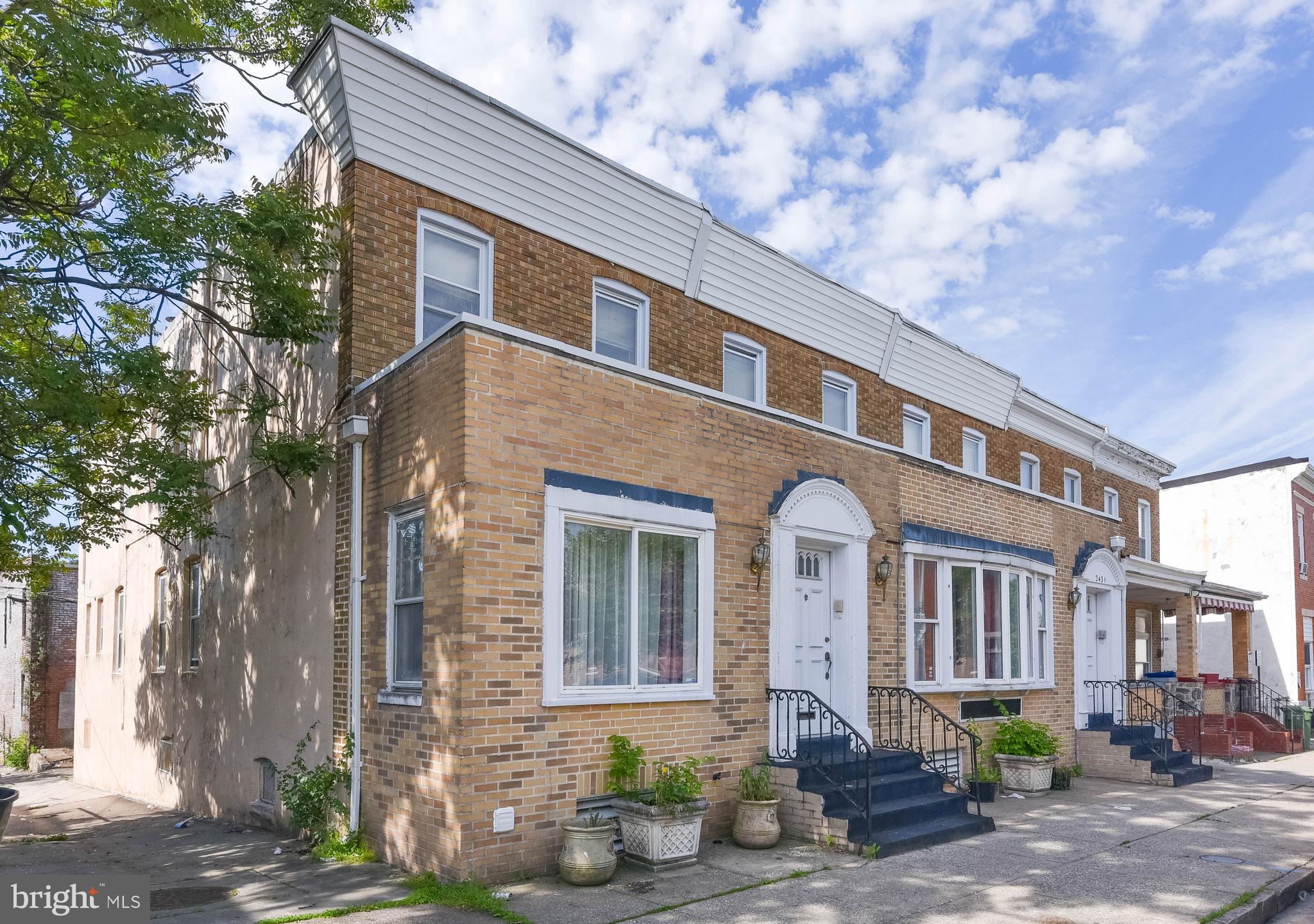 BROADWAY EAST - Residential