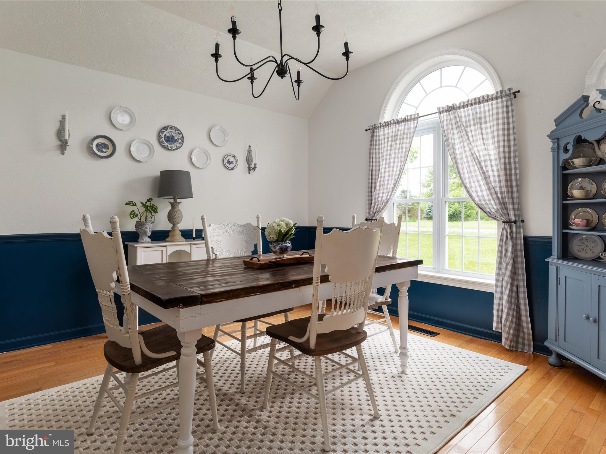 SOUTH OF SHANGHAI - Residential