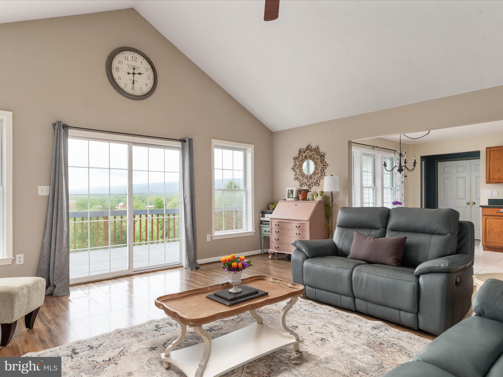 SOUTH OF SHANGHAI - Residential