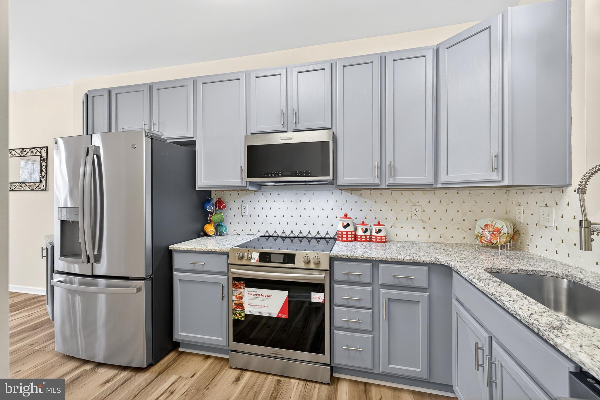 MIDDLETOWN CROSSING - Residential