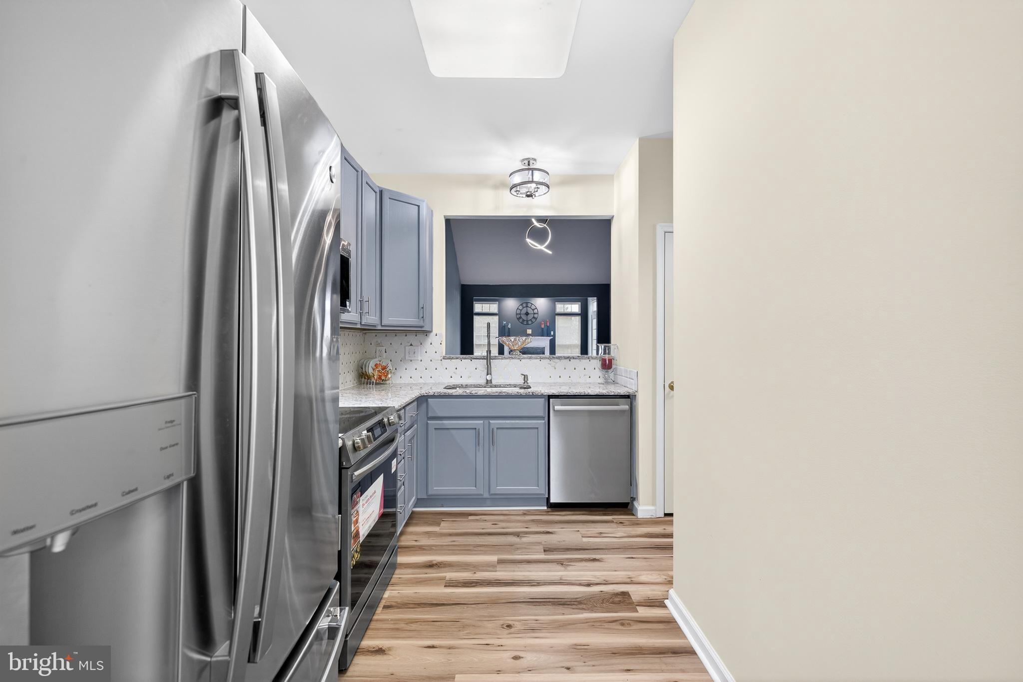 MIDDLETOWN CROSSING - Residential