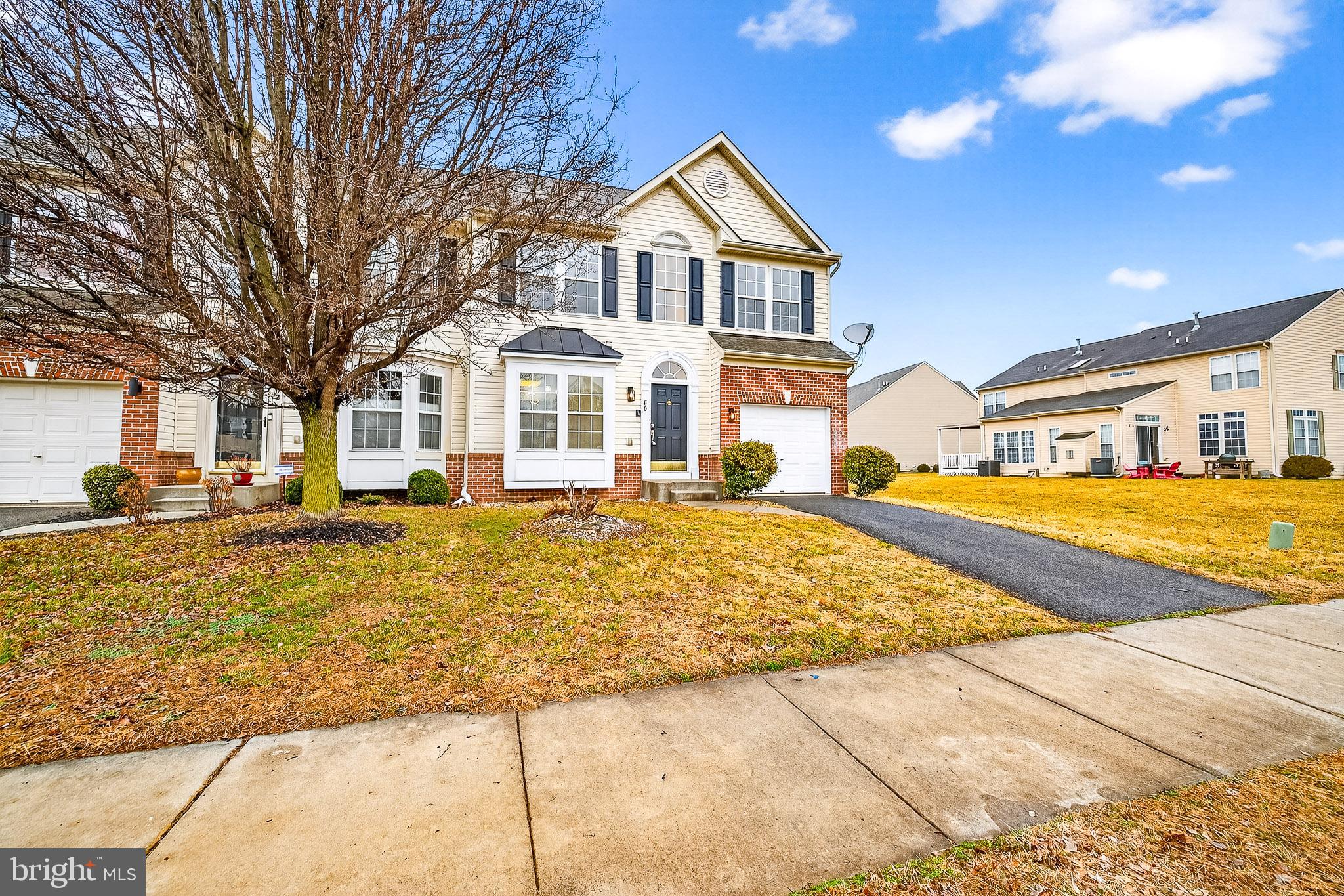 MIDDLETOWN CROSSING - Residential