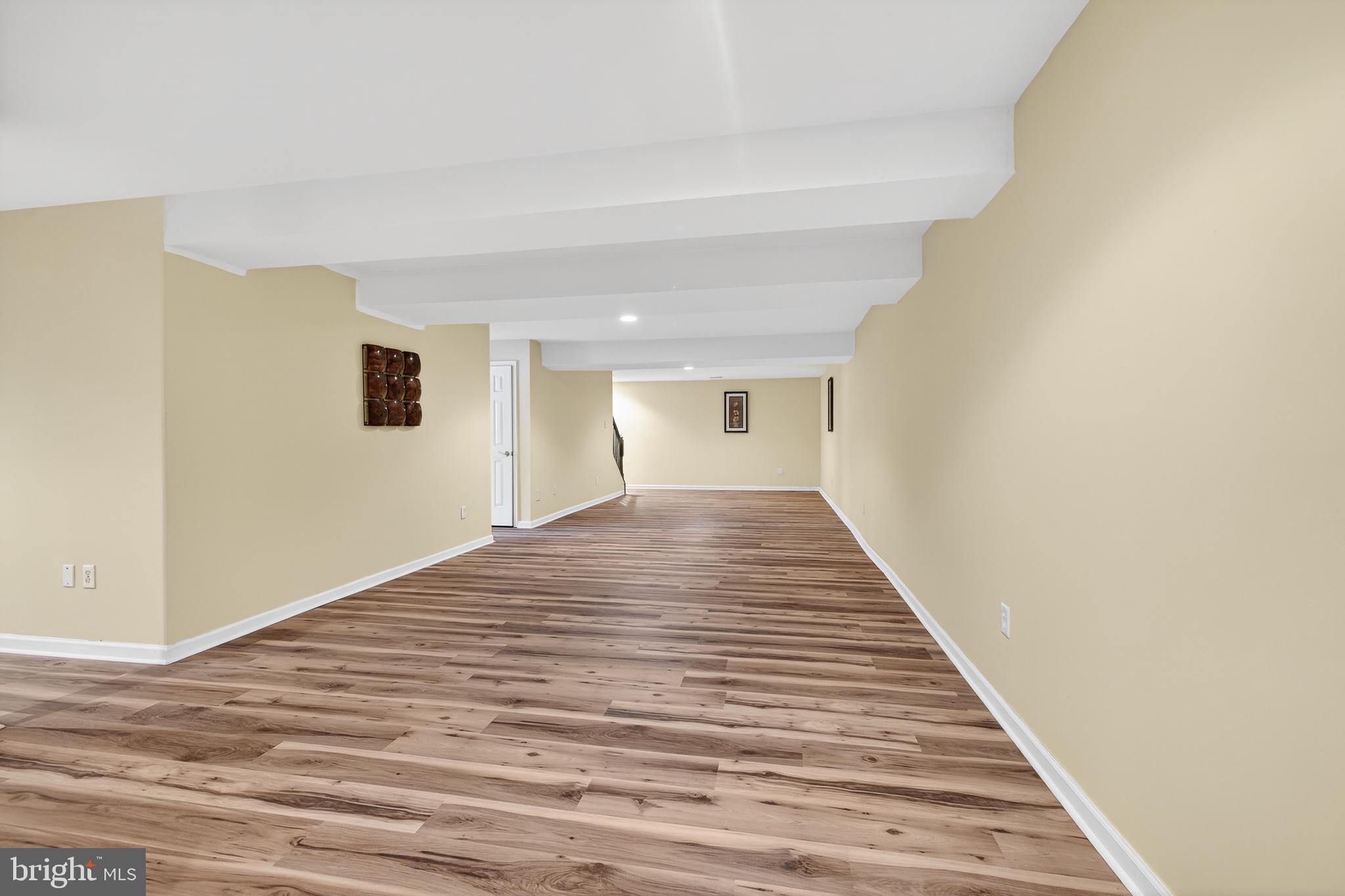 MIDDLETOWN CROSSING - Residential