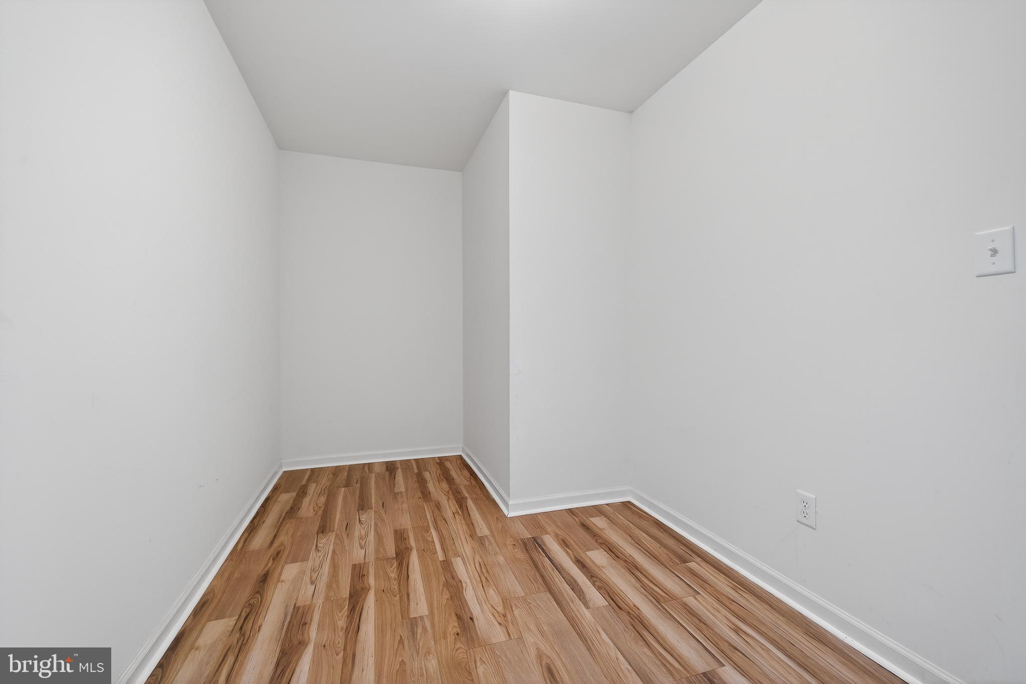 MIDDLETOWN CROSSING - Residential