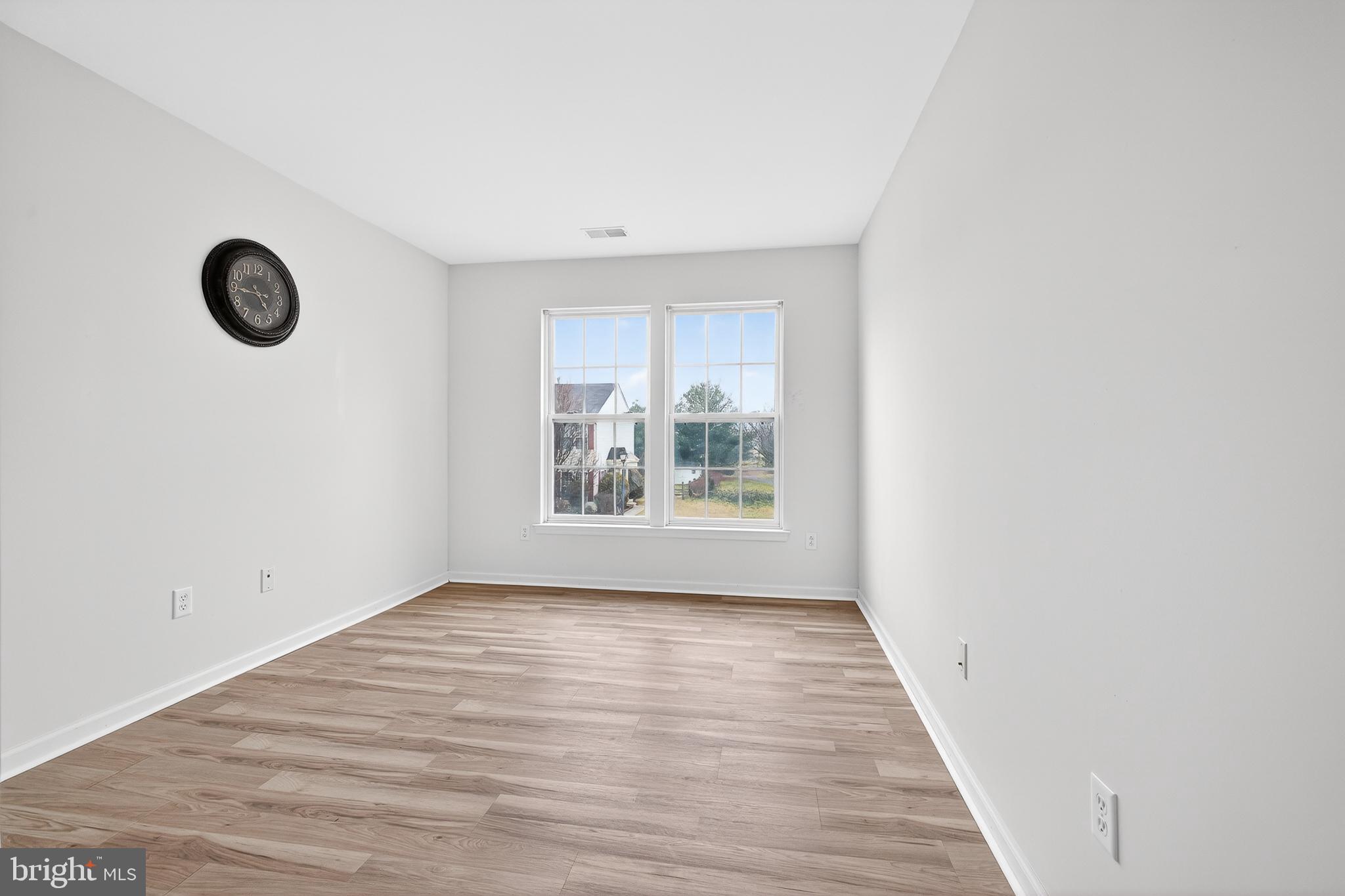 MIDDLETOWN CROSSING - Residential