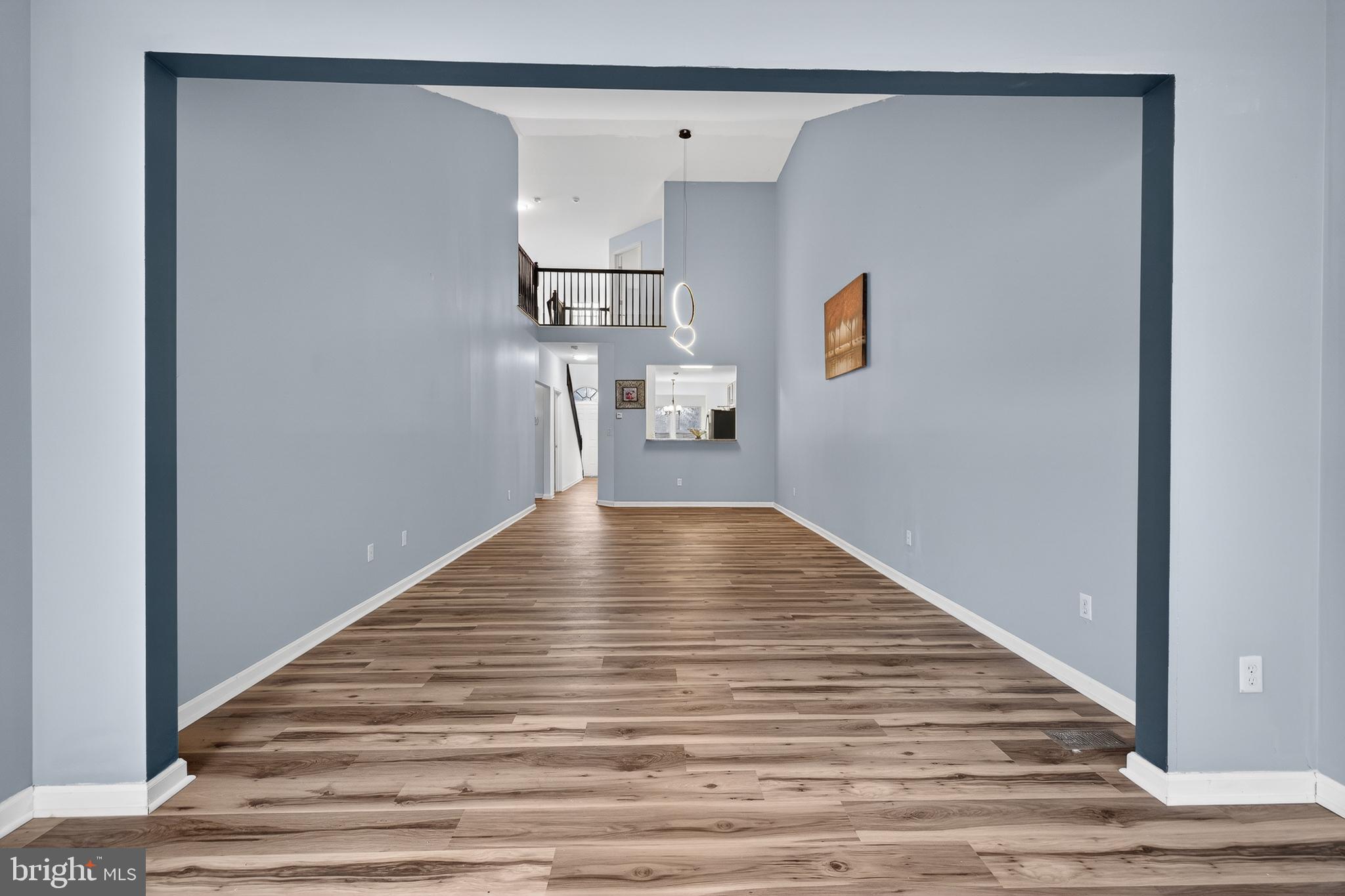 MIDDLETOWN CROSSING - Residential