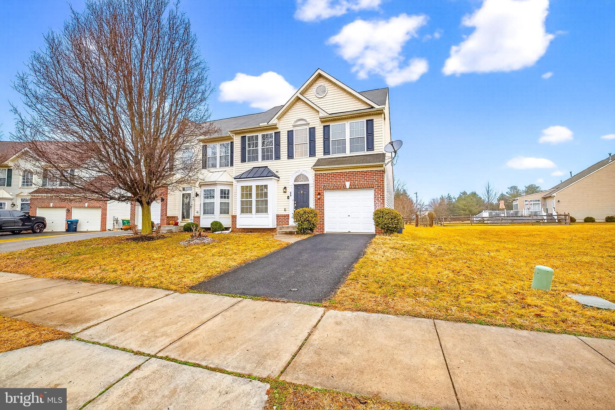 MIDDLETOWN CROSSING - Residential