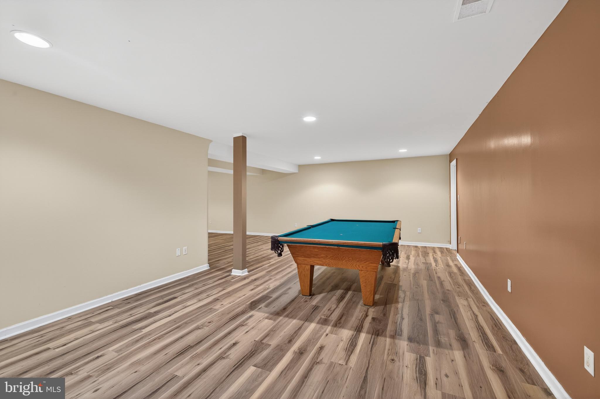 MIDDLETOWN CROSSING - Residential