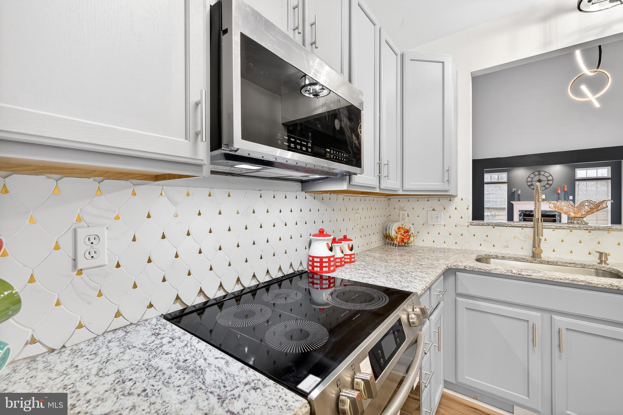 MIDDLETOWN CROSSING - Residential