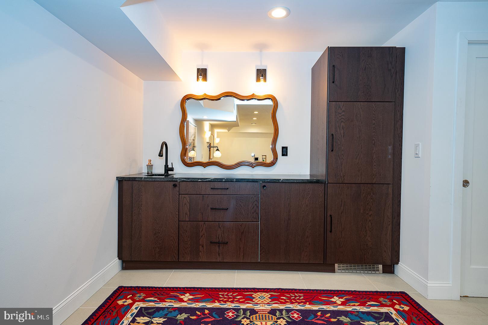 WASHINGTON SQ WEST - Residential