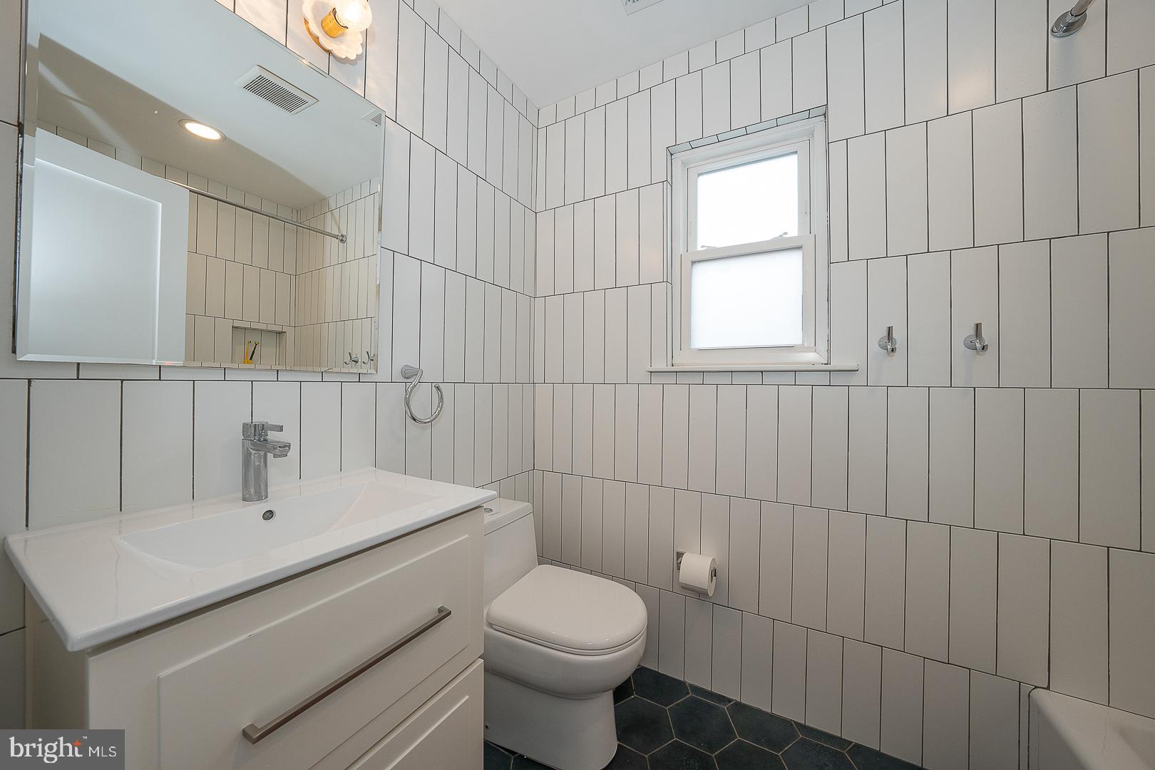 WASHINGTON SQ WEST - Residential