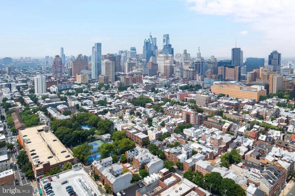 WASHINGTON SQ WEST - Residential
