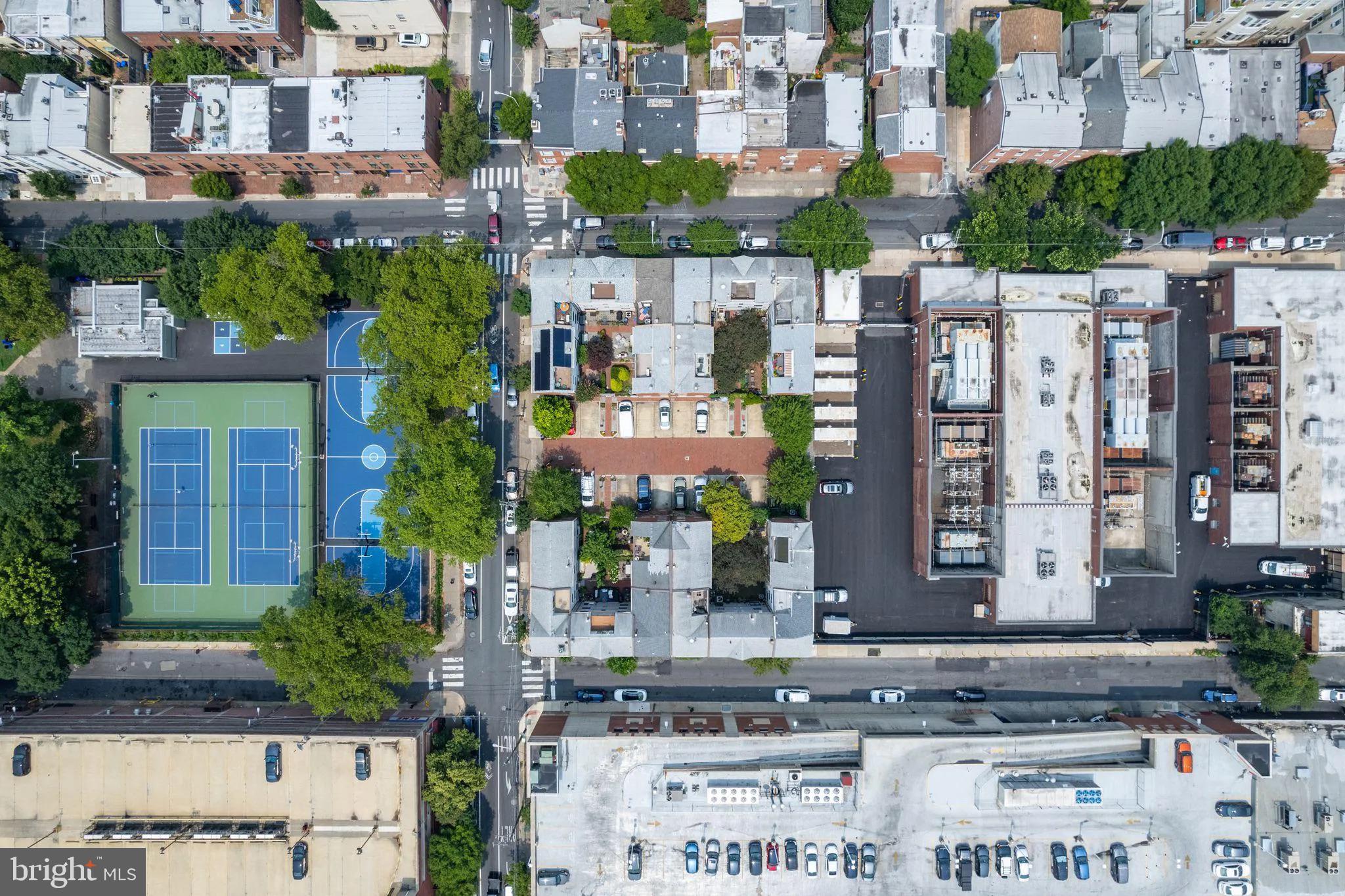WASHINGTON SQ WEST - Residential
