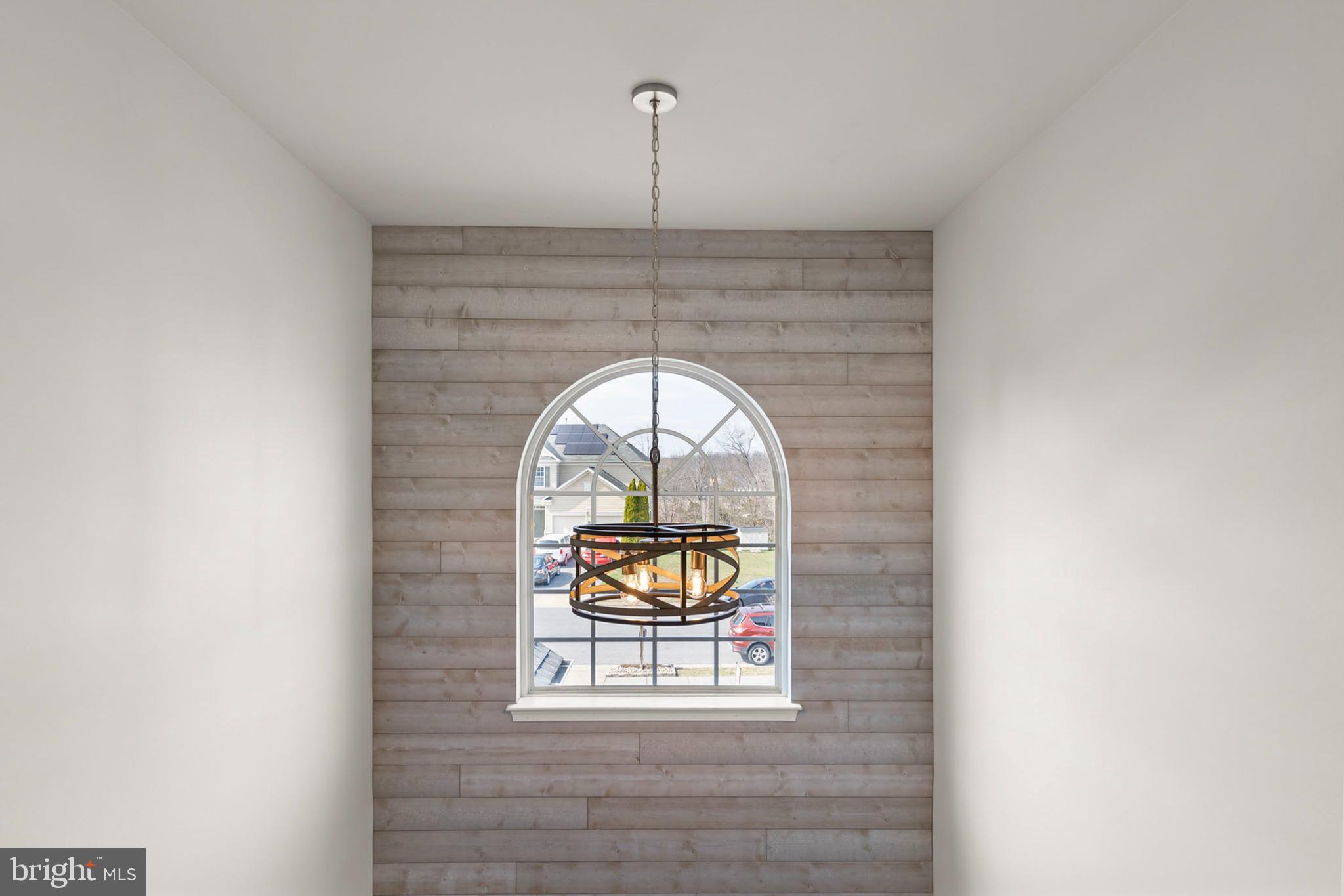 WAKELAND MANOR - Residential