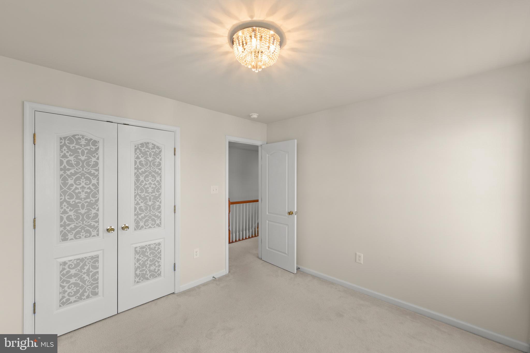 WAKELAND MANOR - Residential