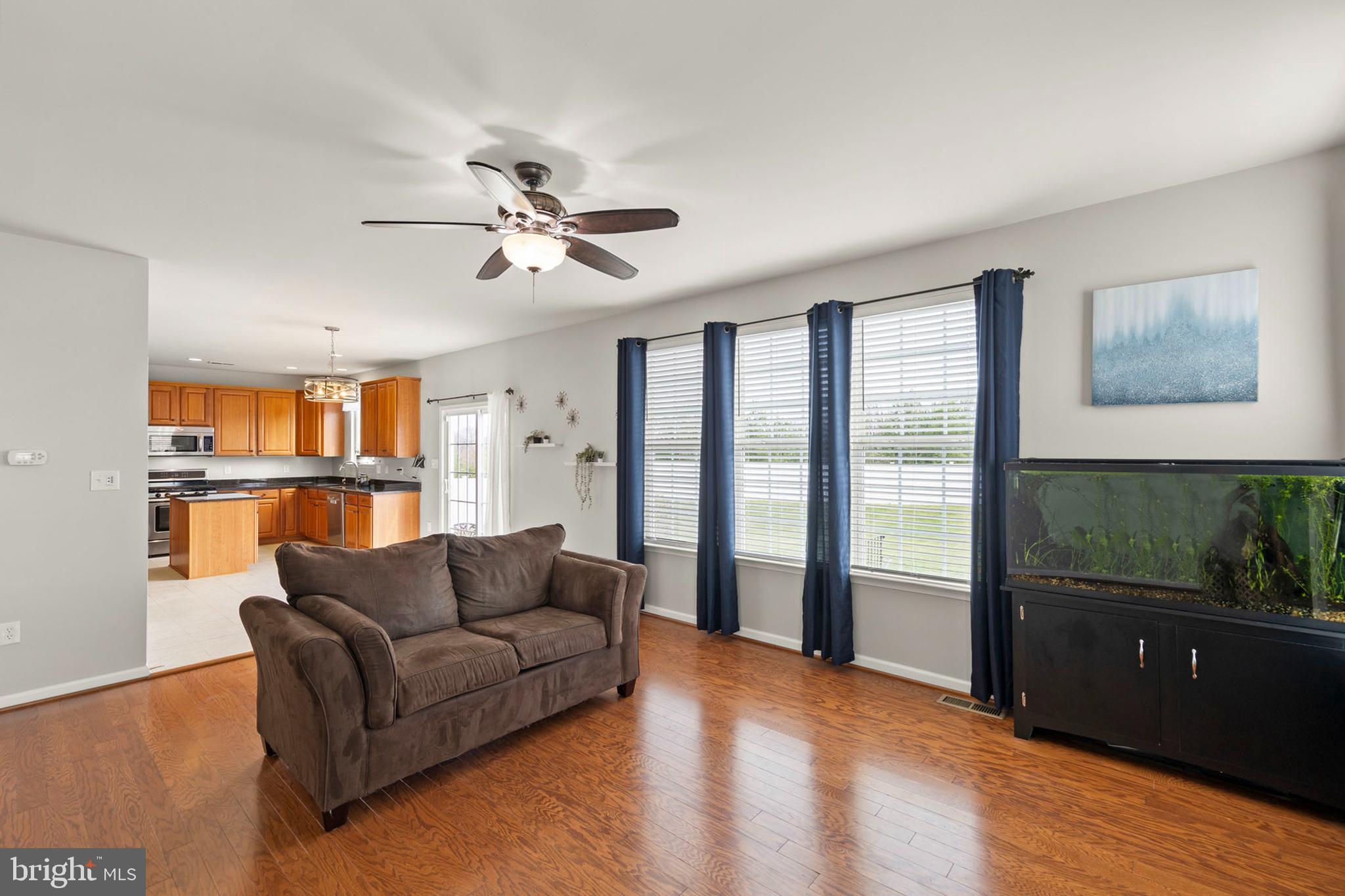 WAKELAND MANOR - Residential