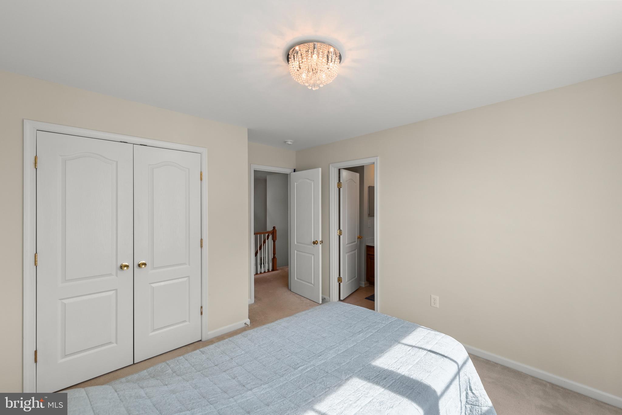 WAKELAND MANOR - Residential