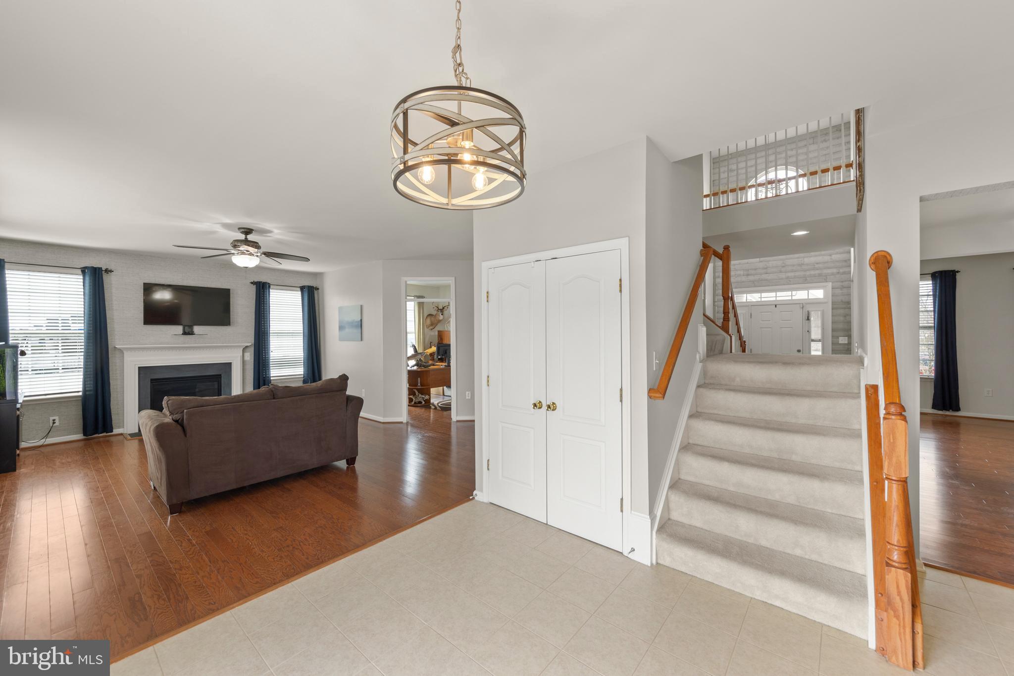 WAKELAND MANOR - Residential