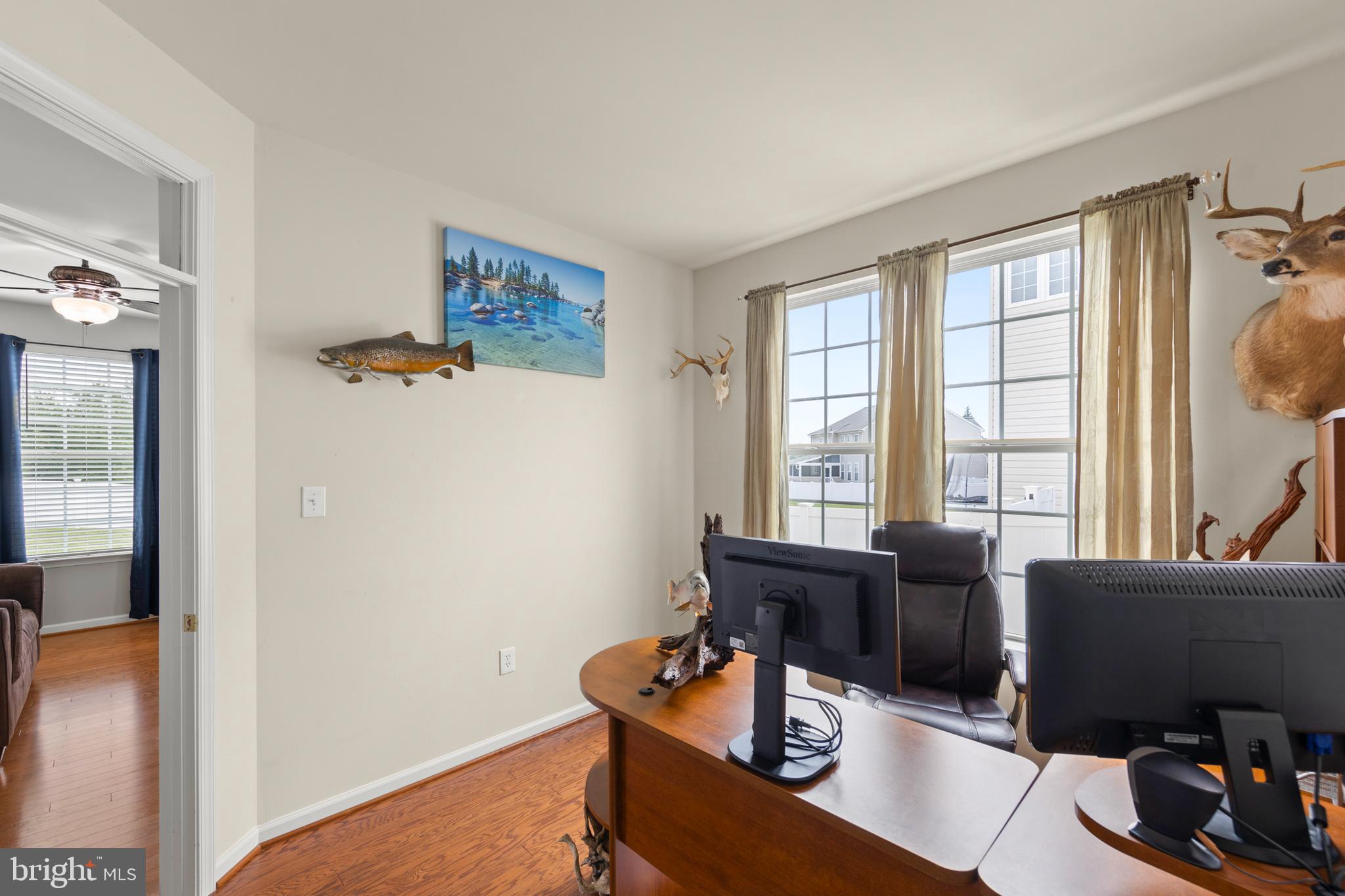 WAKELAND MANOR - Residential