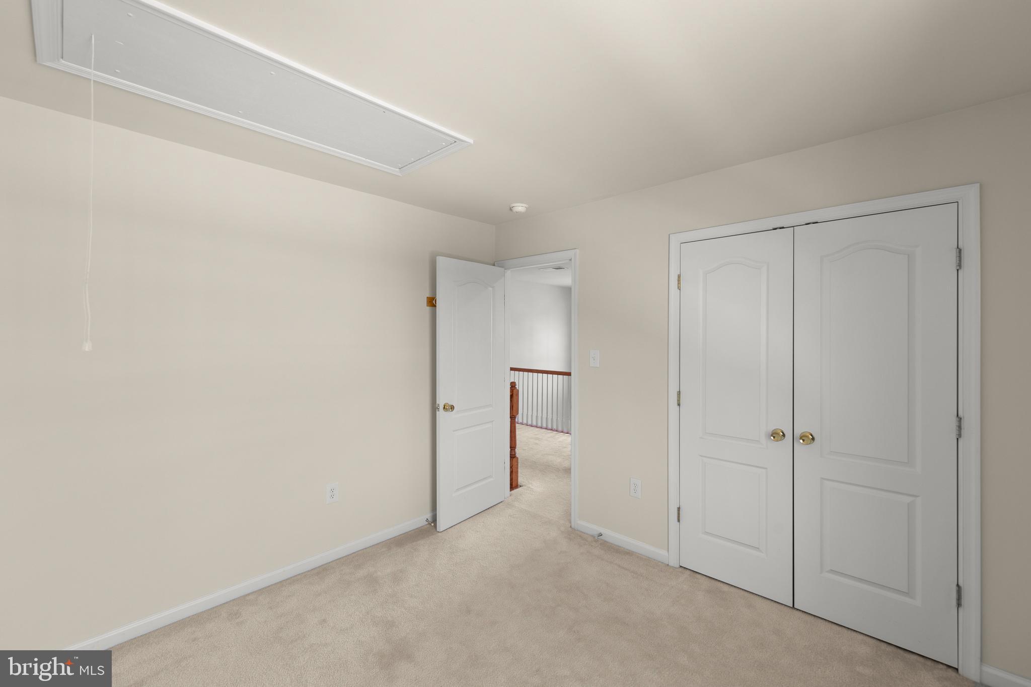 WAKELAND MANOR - Residential