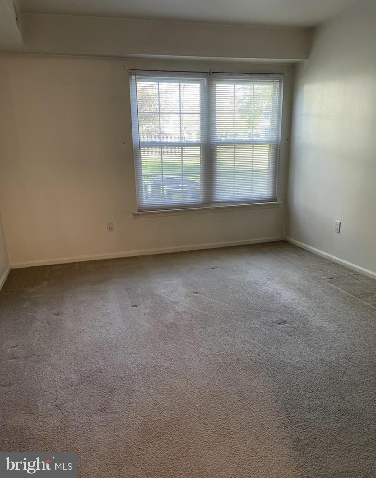 VILLAGE SHIRES - Residential Lease