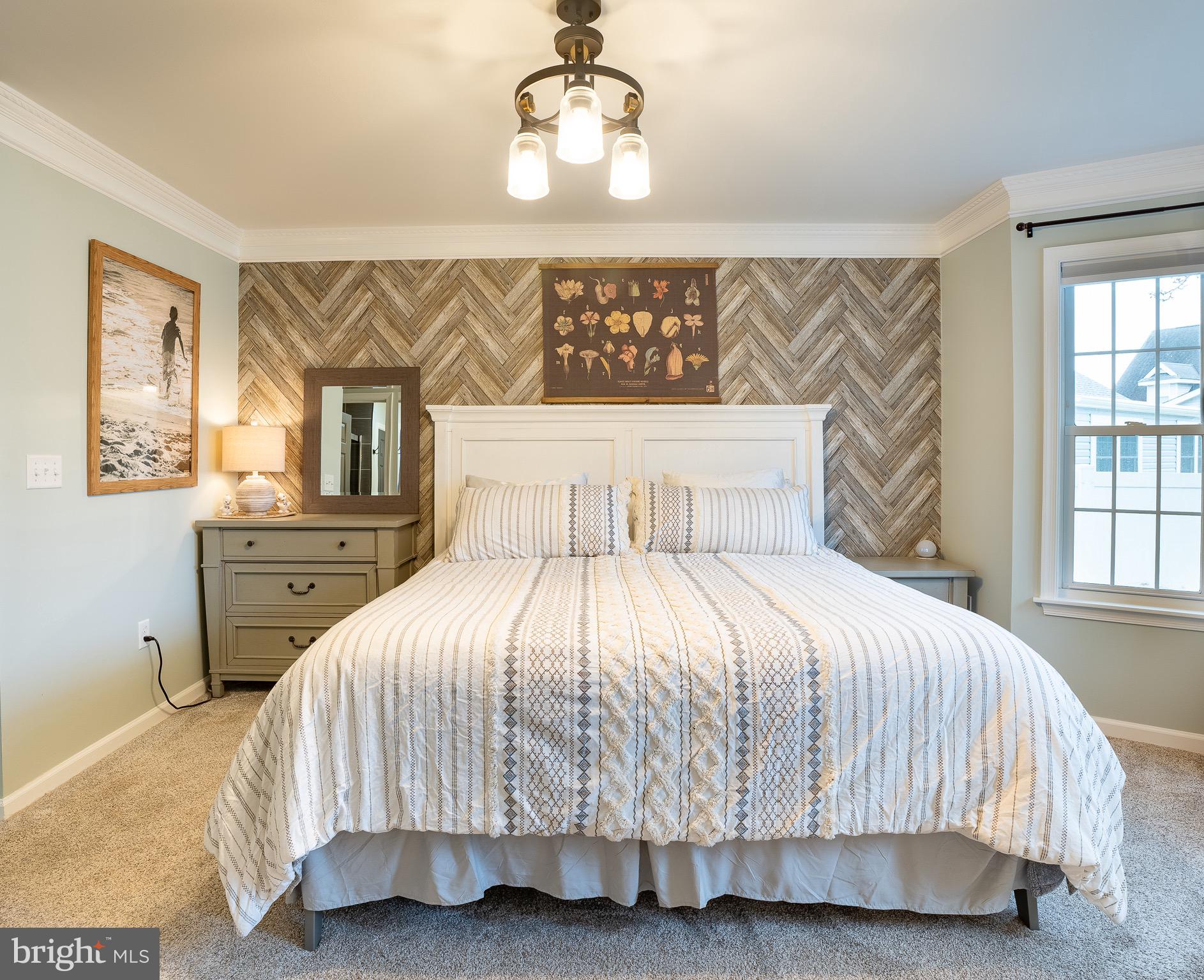 OYSTER HARBOR - Residential