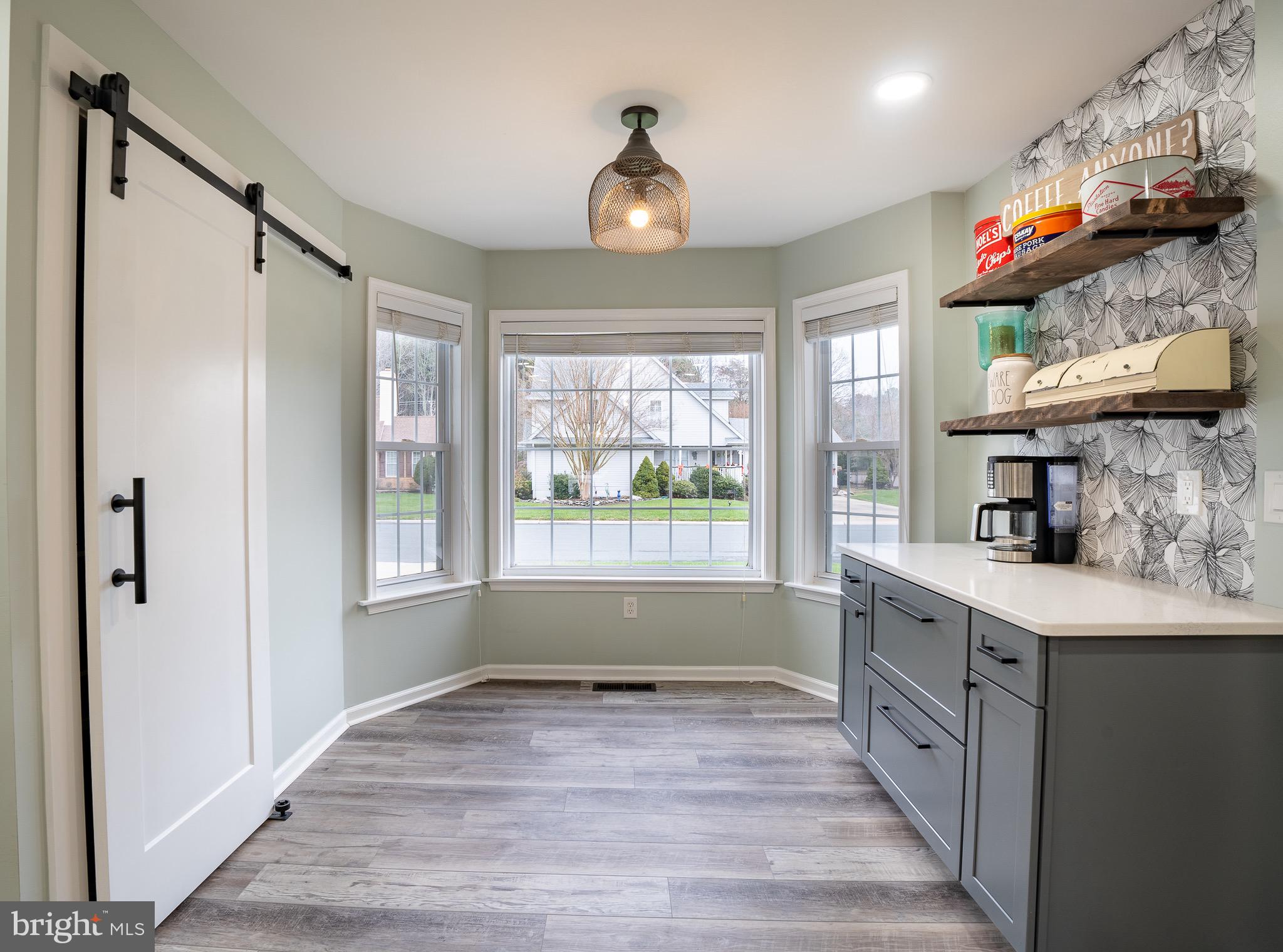 OYSTER HARBOR - Residential