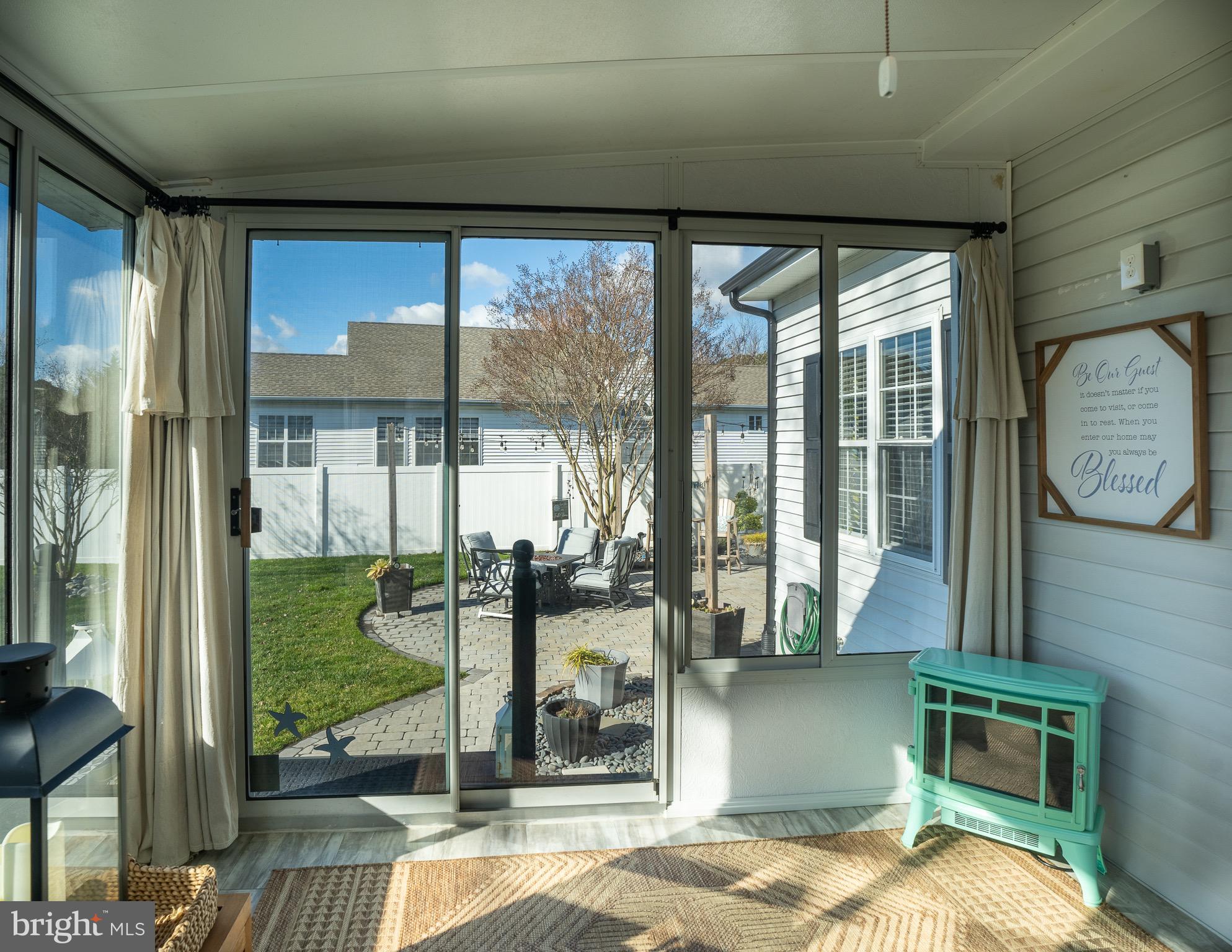 OYSTER HARBOR - Residential