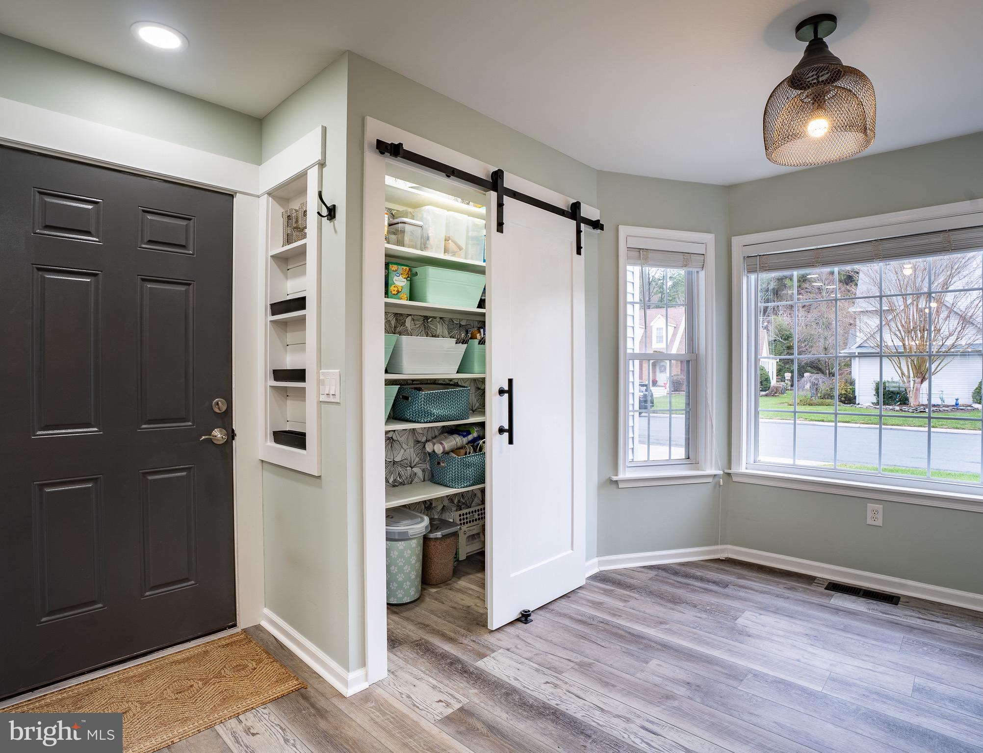 OYSTER HARBOR - Residential