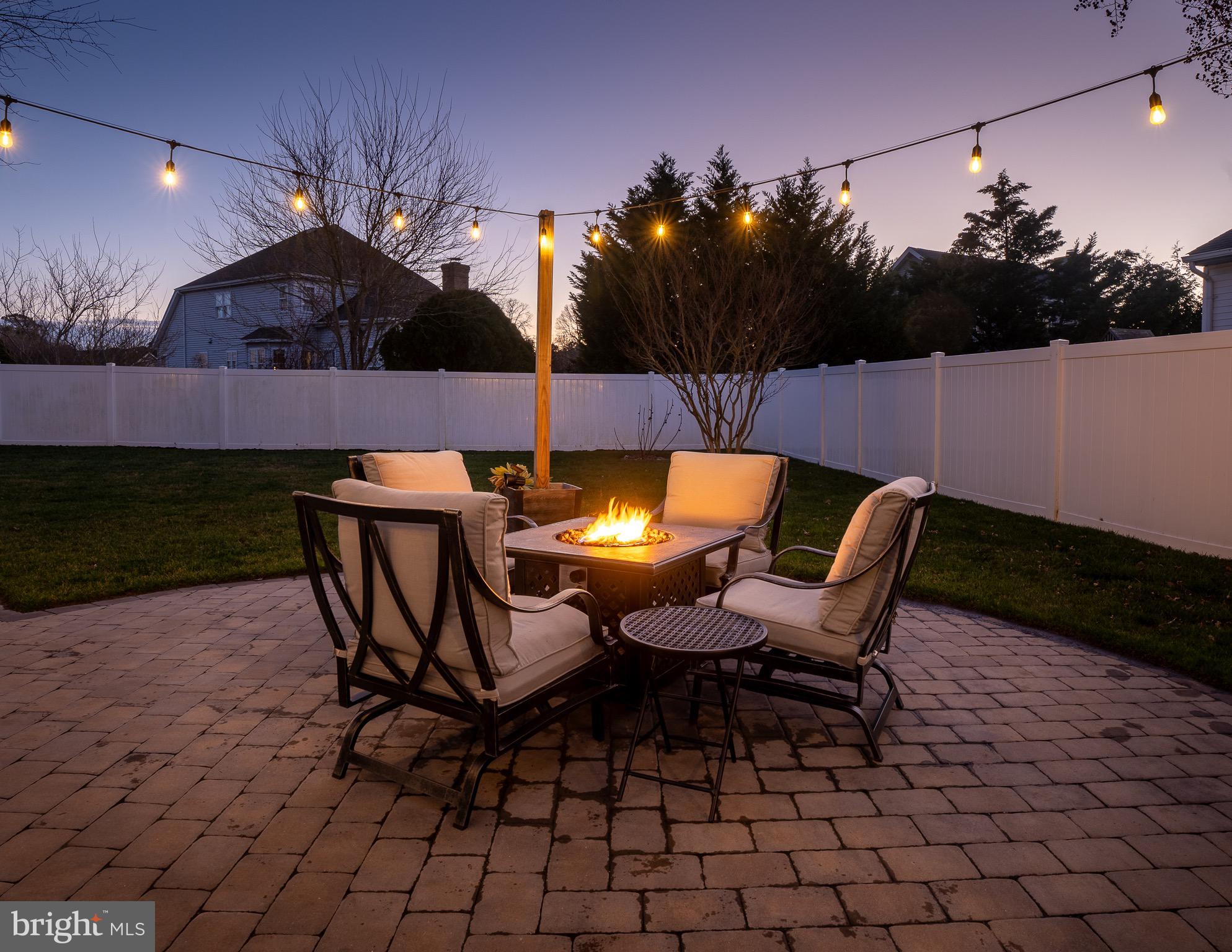 OYSTER HARBOR - Residential