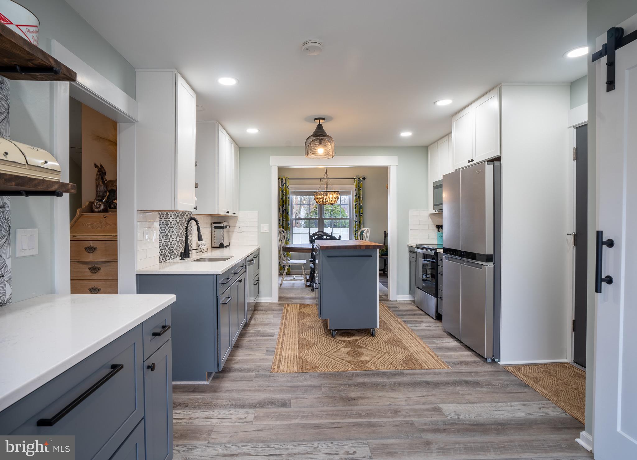 OYSTER HARBOR - Residential