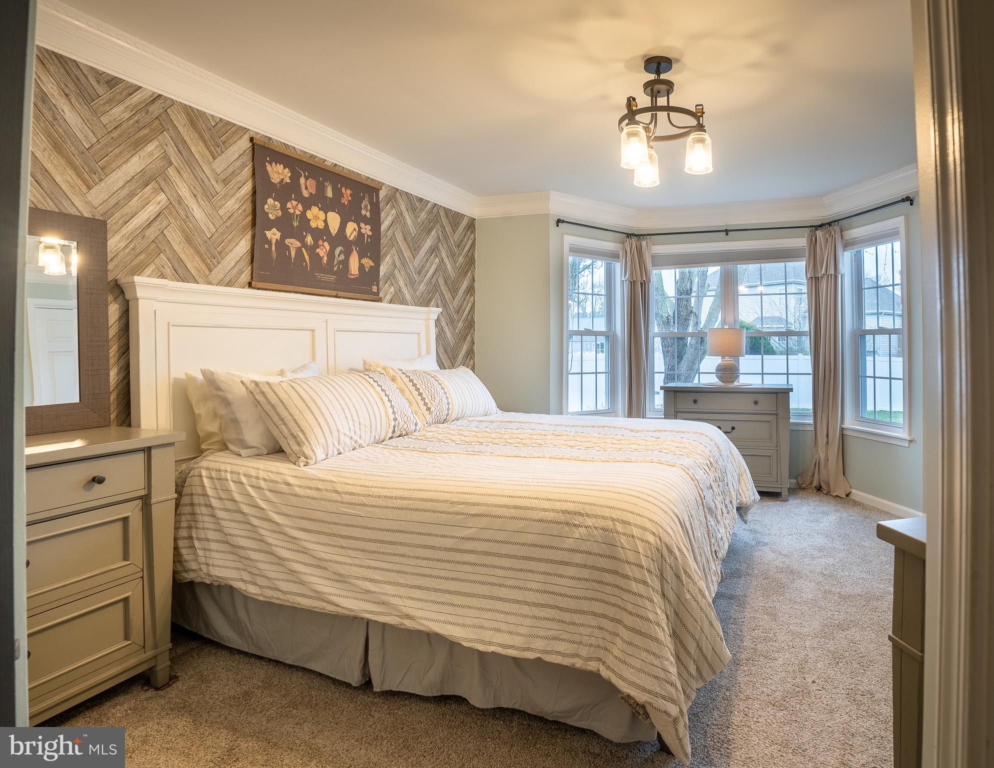 OYSTER HARBOR - Residential