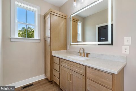 Tiny photo for 17 Maple Hill Lane, HARPERS FERRY, WV 25425 (MLS # WVJF2022898)
