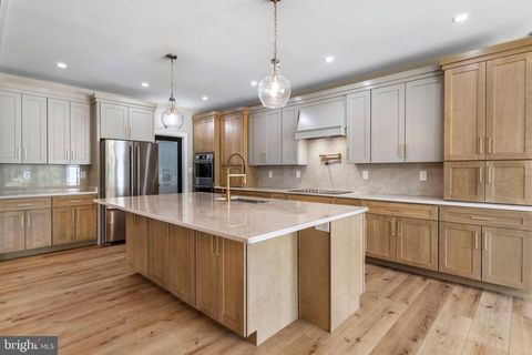 Tiny photo for 17 Maple Hill Lane, HARPERS FERRY, WV 25425 (MLS # WVJF2022898)