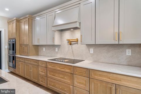 Tiny photo for 17 Maple Hill Lane, HARPERS FERRY, WV 25425 (MLS # WVJF2022898)