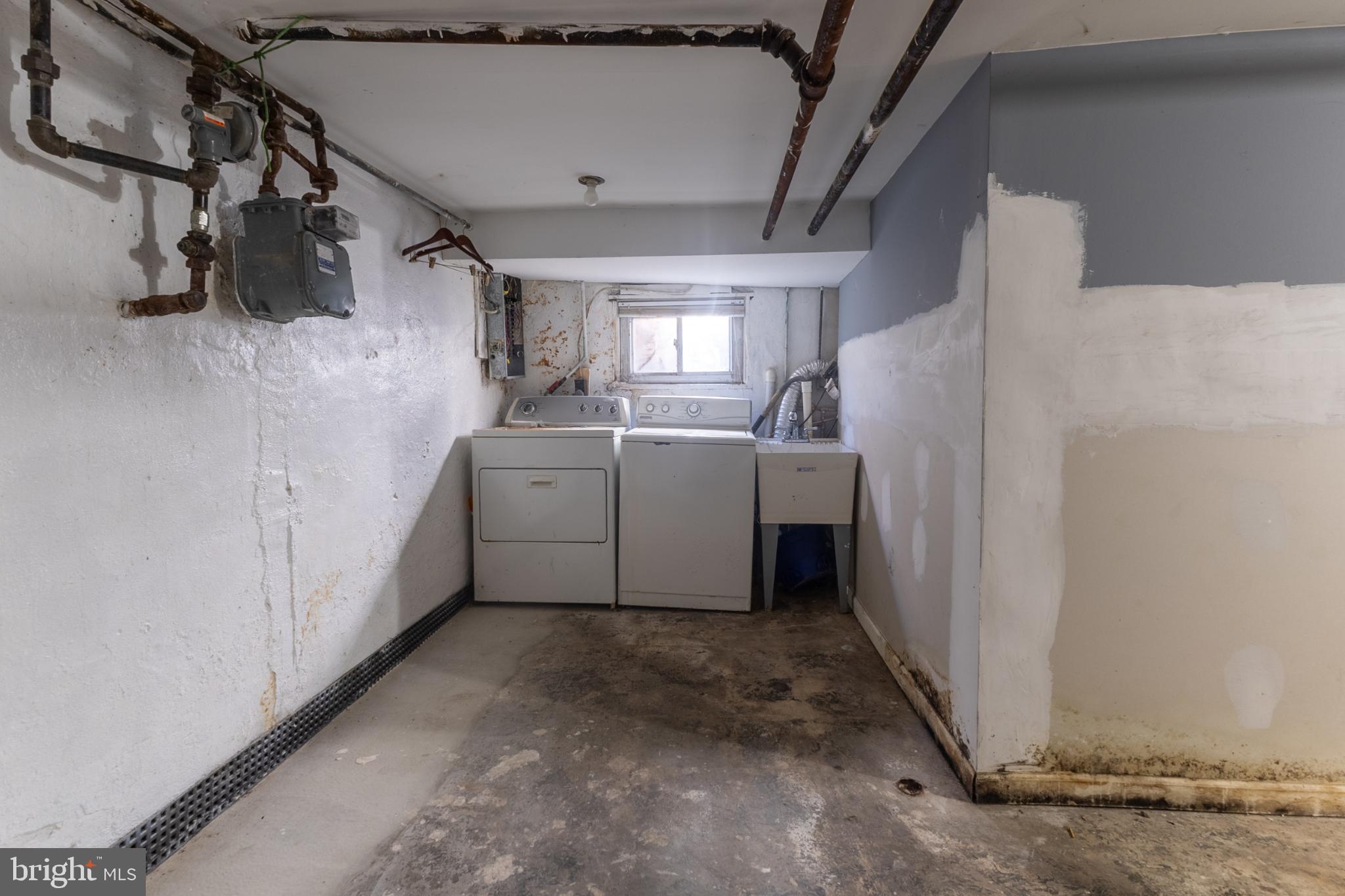 TOLSON HEIGHTS - Residential