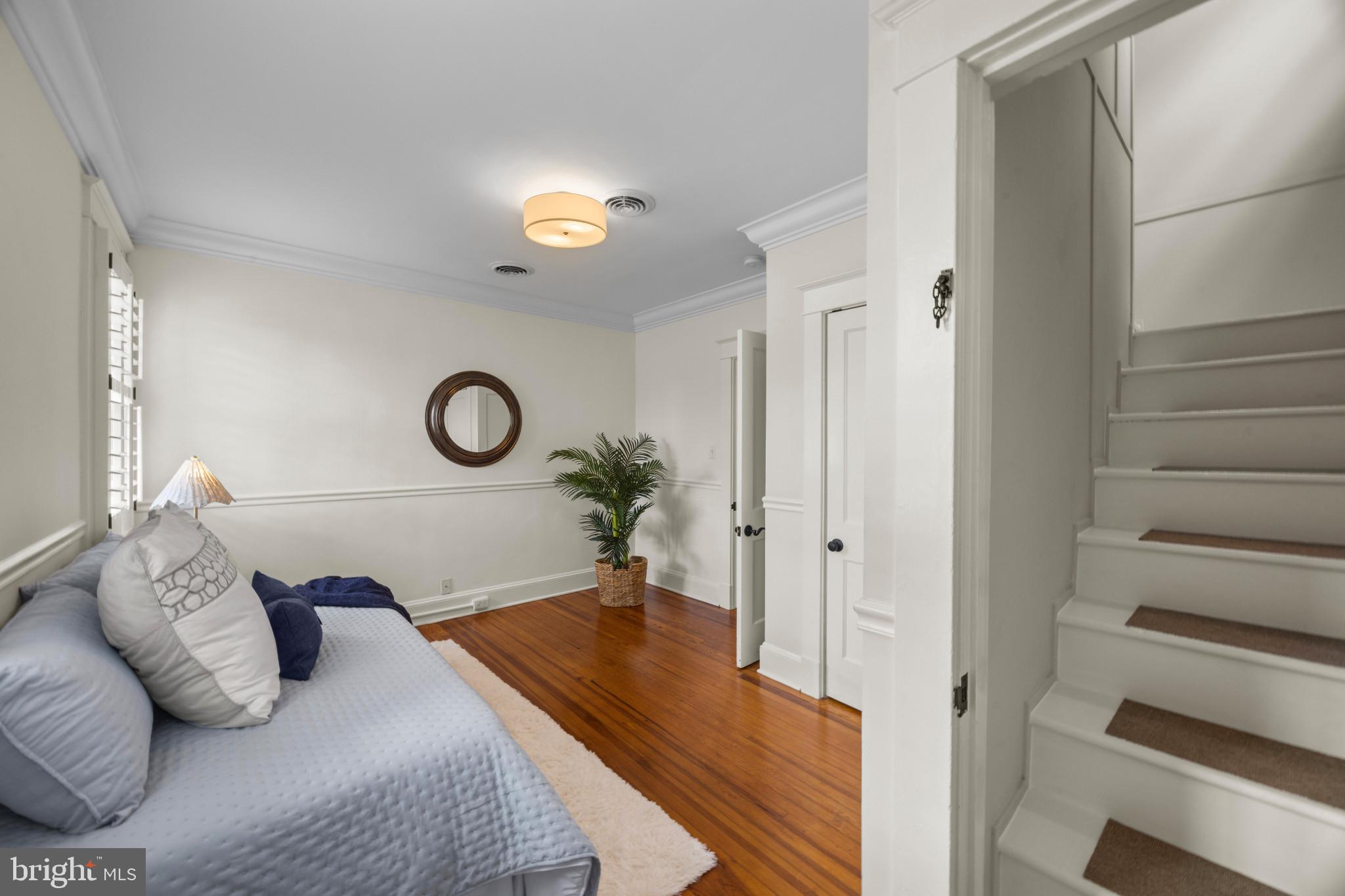 EASTPORT - Residential