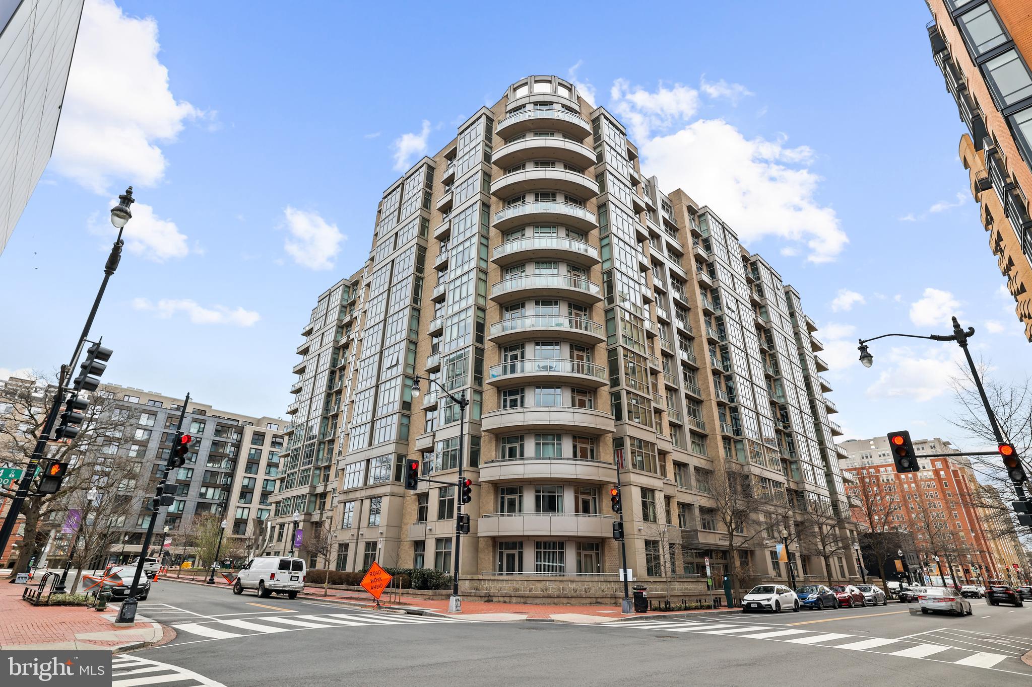 811 4TH STREET NW 419