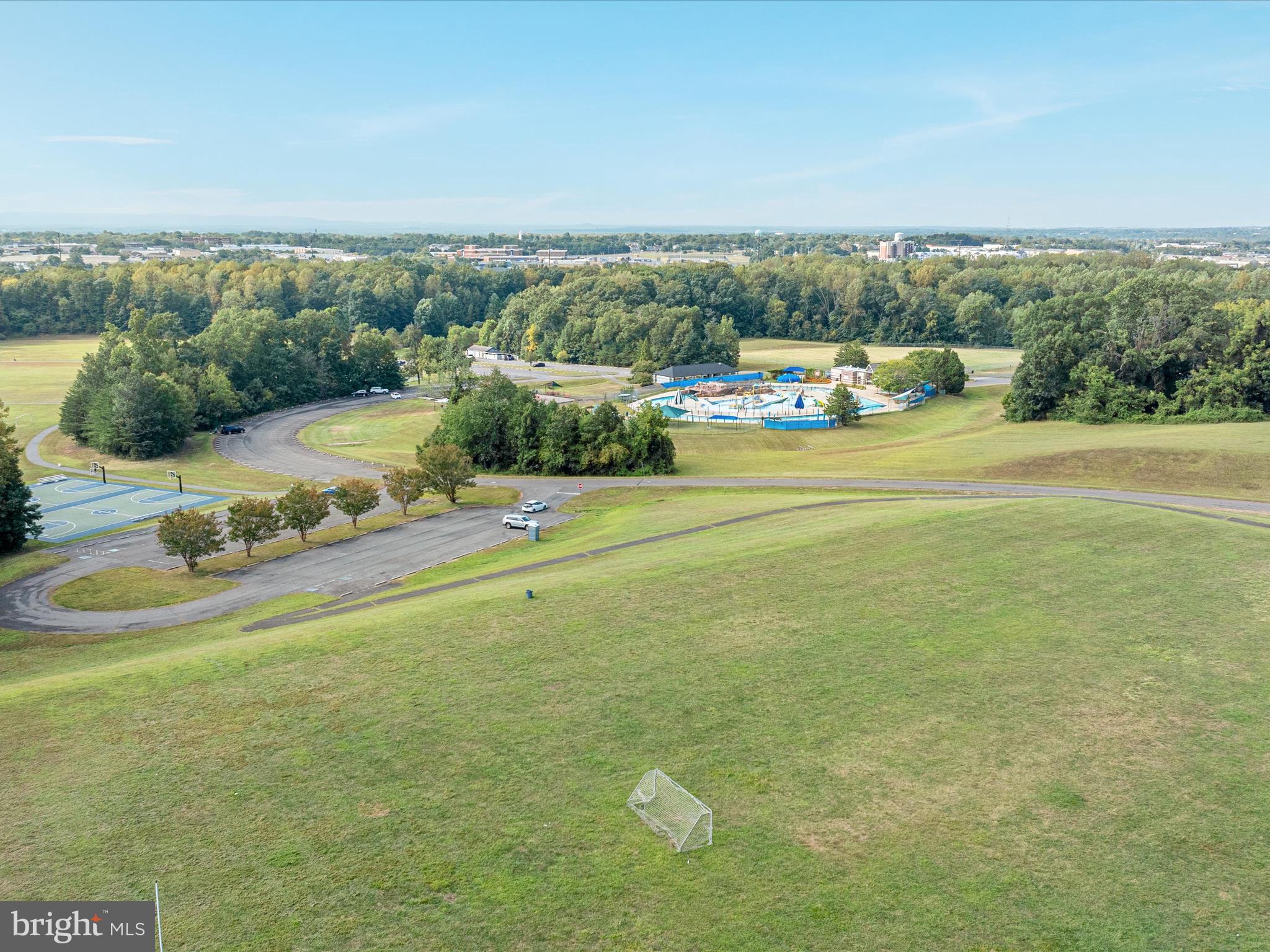 ELLIS PLANTATION - Residential