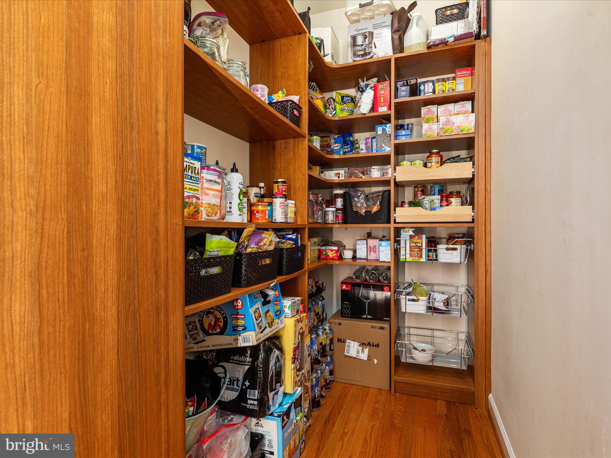 ELLIS PLANTATION - Residential