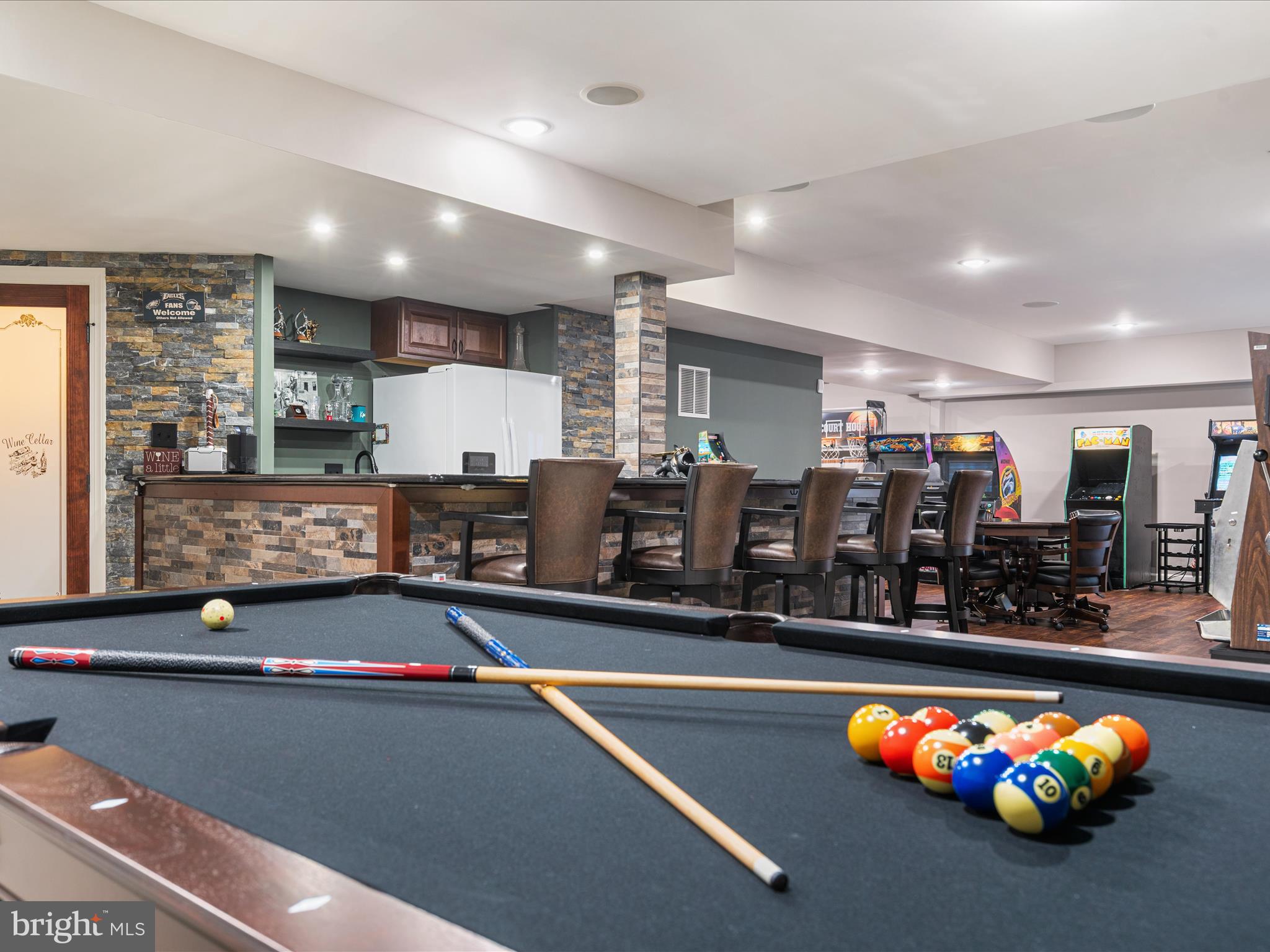 ELLIS PLANTATION - Residential