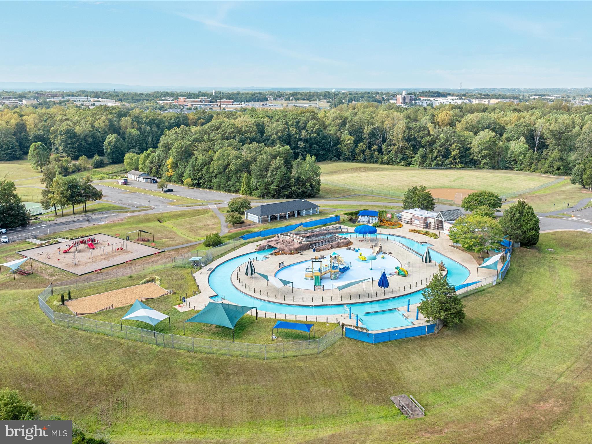 ELLIS PLANTATION - Residential