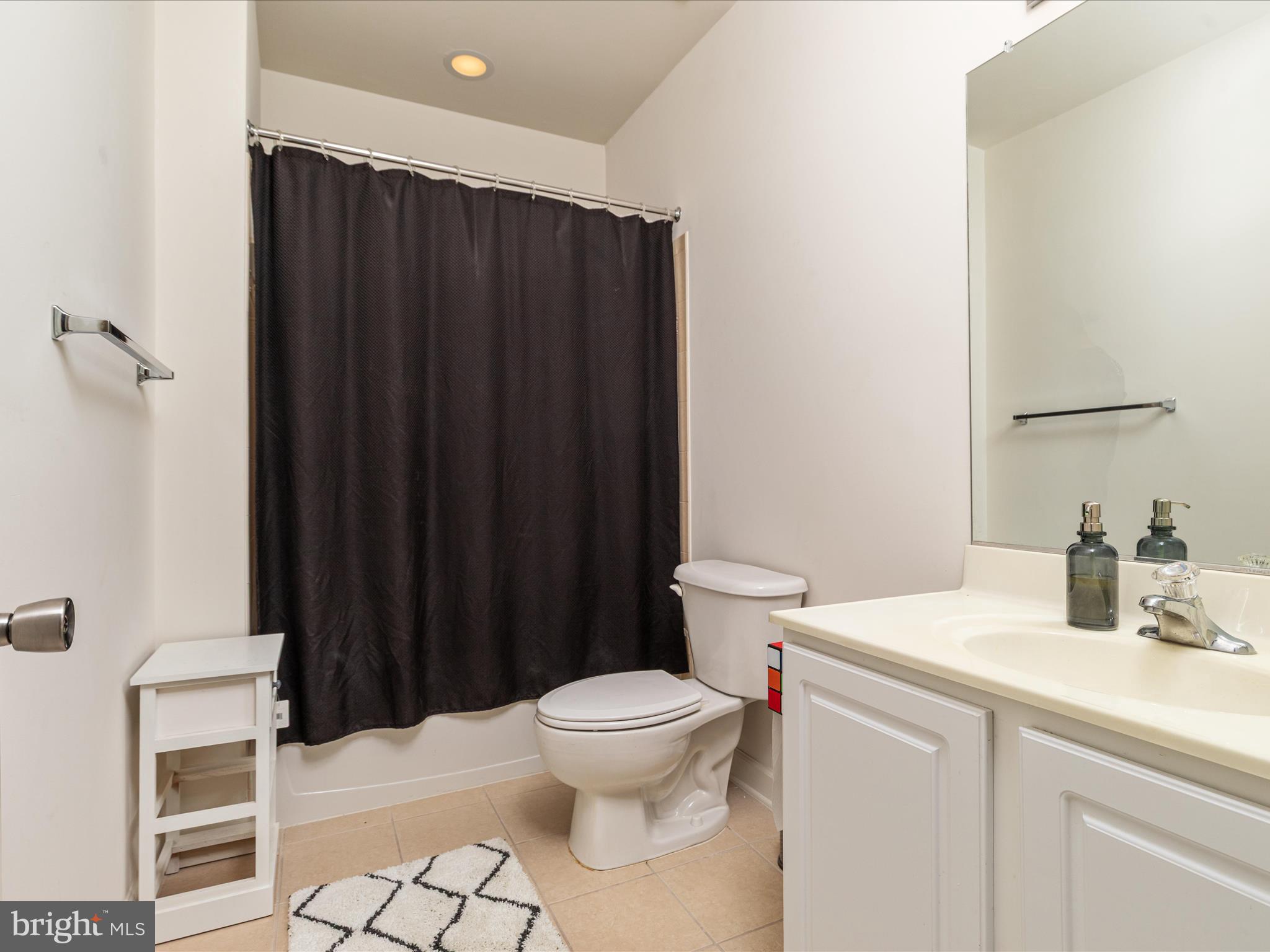 ELLIS PLANTATION - Residential