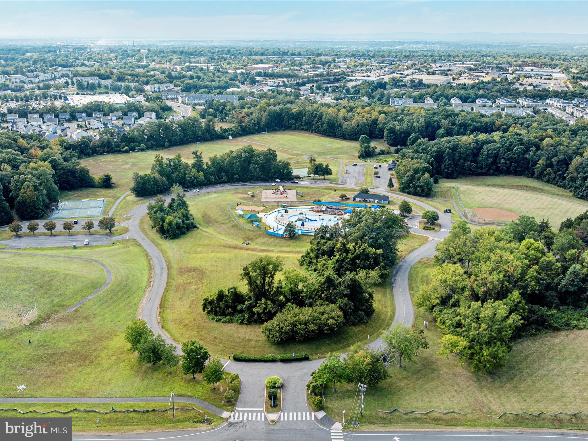 ELLIS PLANTATION - Residential