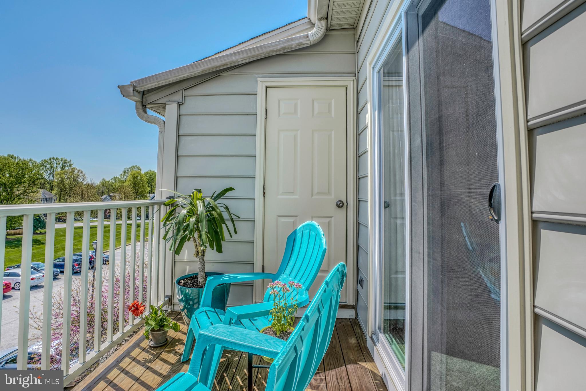 BRENTWOOD CONDO - Residential