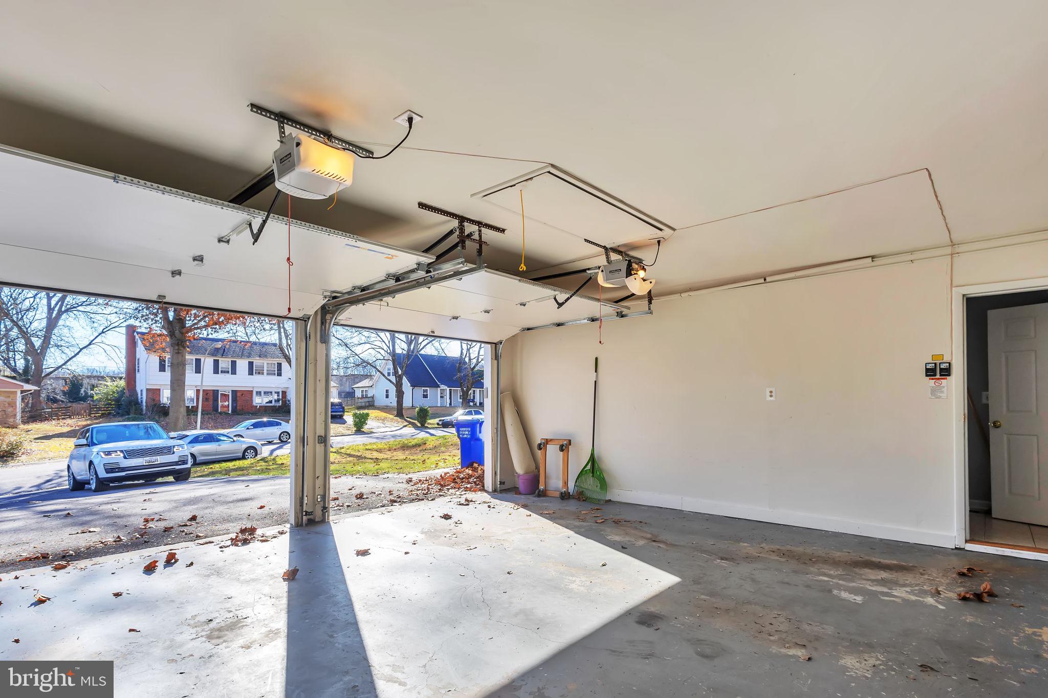 GLENRIDGE AT BELAIR - Residential