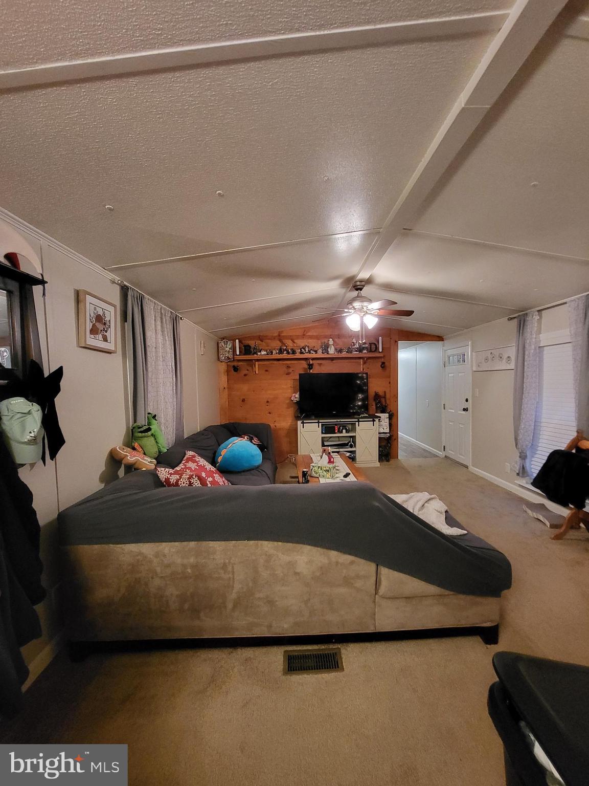 SHIPPENSBURG MOBILE ESTATES - Residential