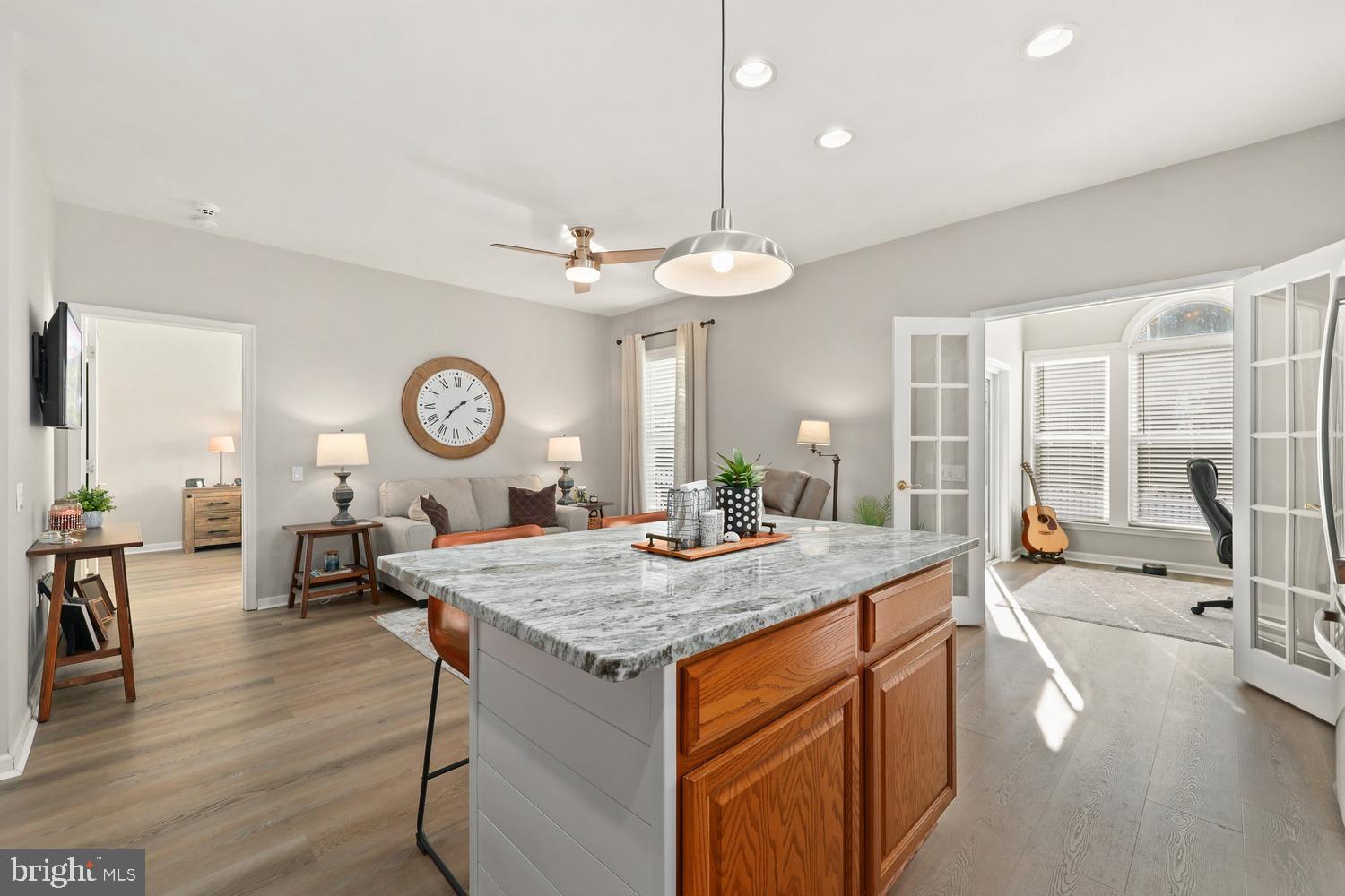 FALLS RUN - Residential