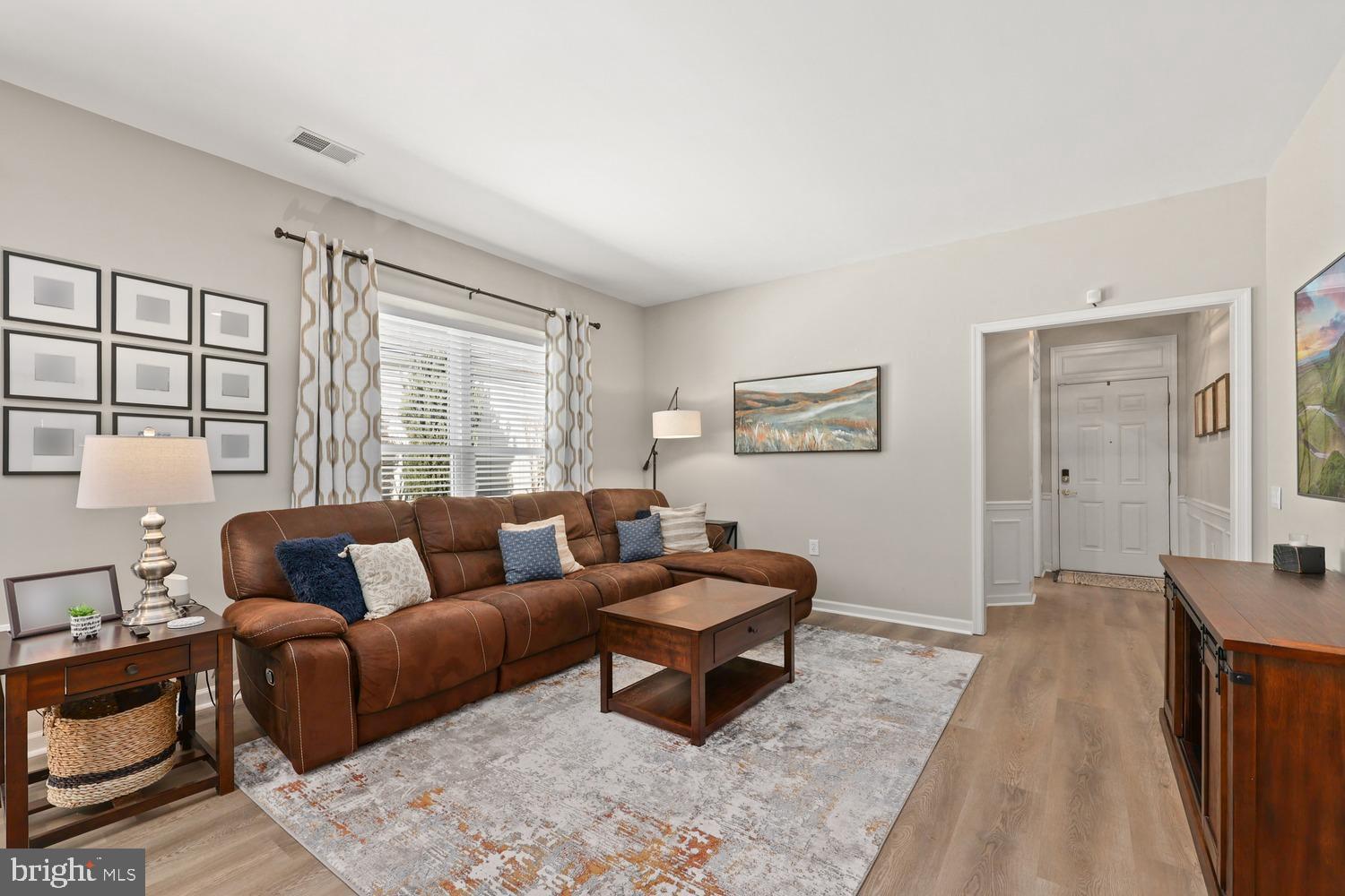 FALLS RUN - Residential