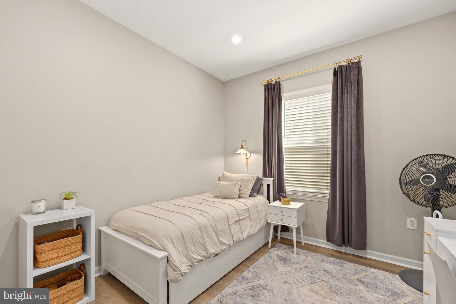 FALLS RUN - Residential